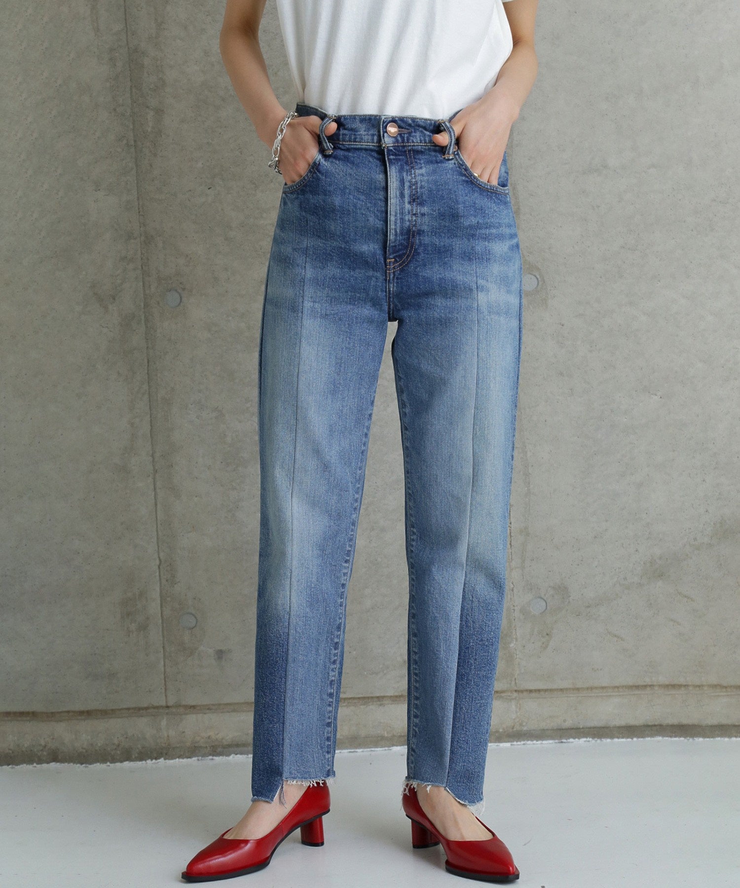 AUTHEN/CIRCULAR DENIM TAPERED LEG-REBUILD