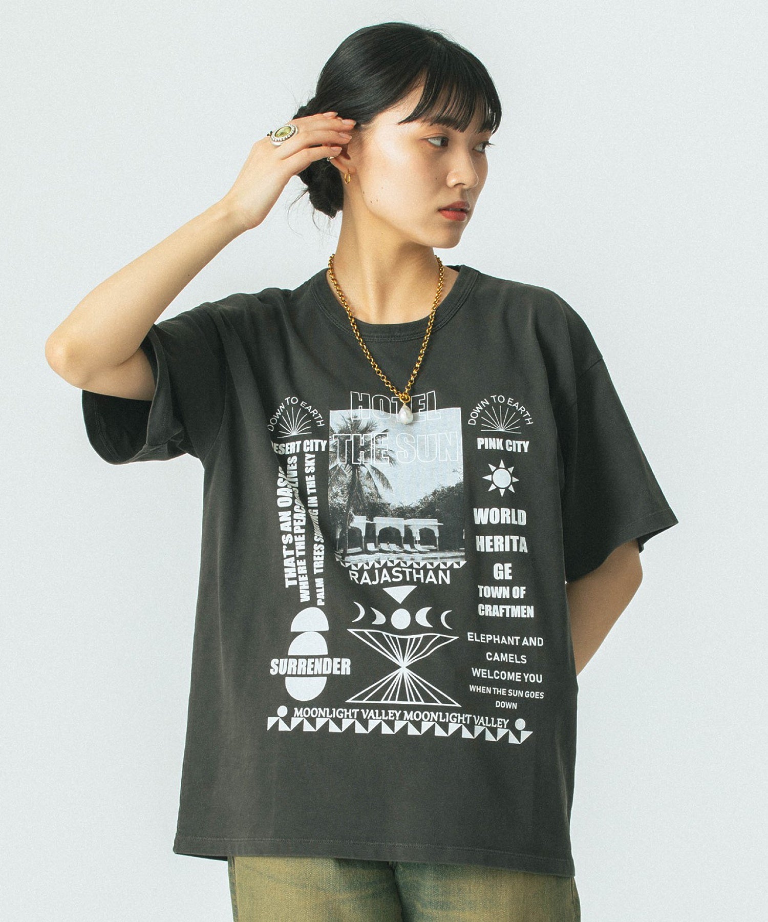 GENE HEAVENS/RAJASTHAN PHOTGRAPH TEE