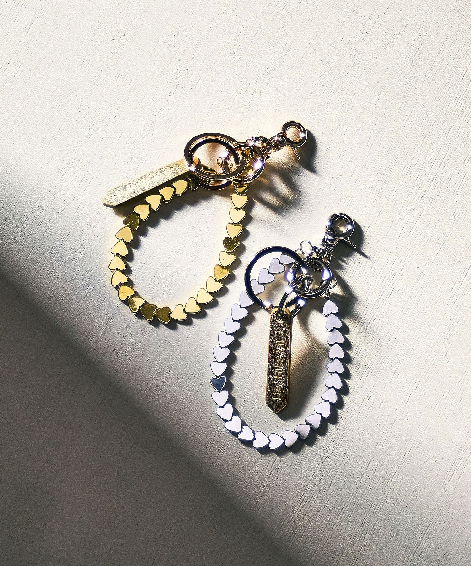 HASHIBAMI/HEMATITE HEART STRAP