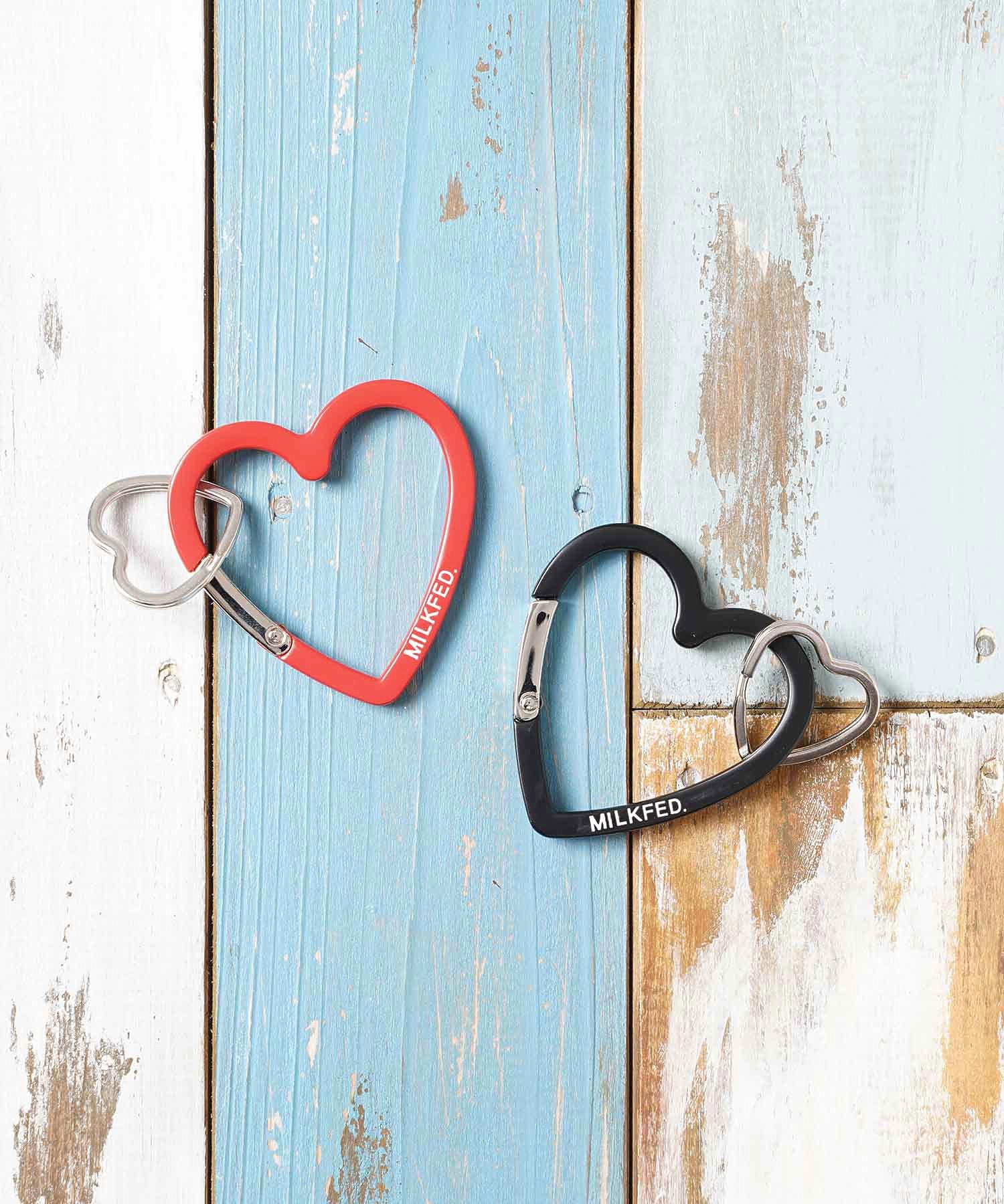 HEART CARABINER MILKFED.