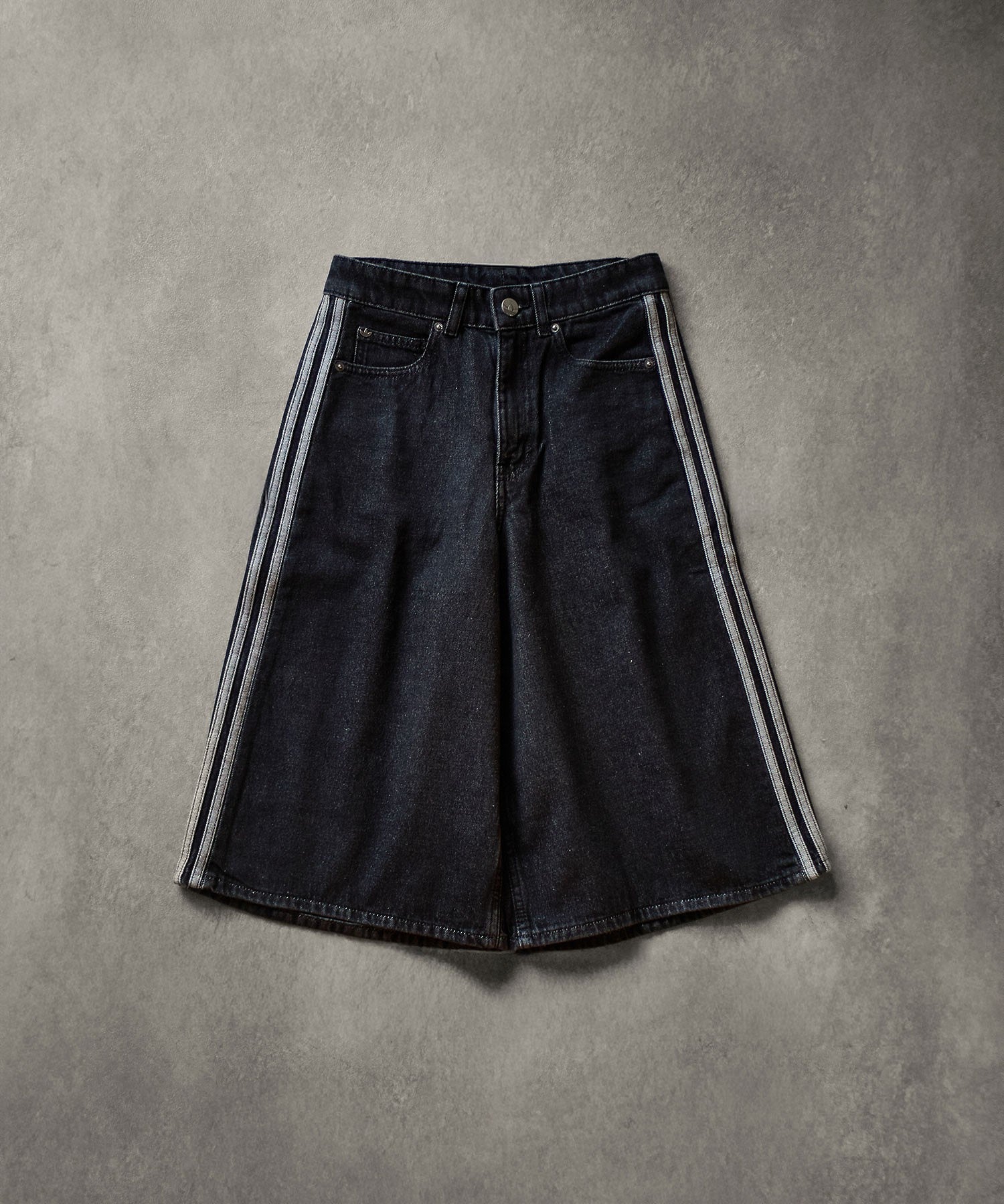 ADIDAS/FIREBIRD JORTS DENIM