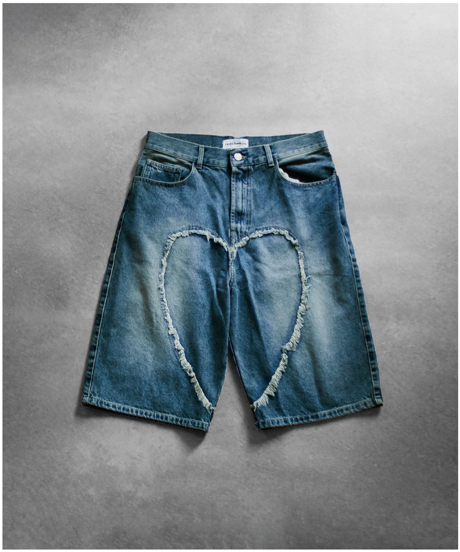carne bollente/LOVE SHORTS