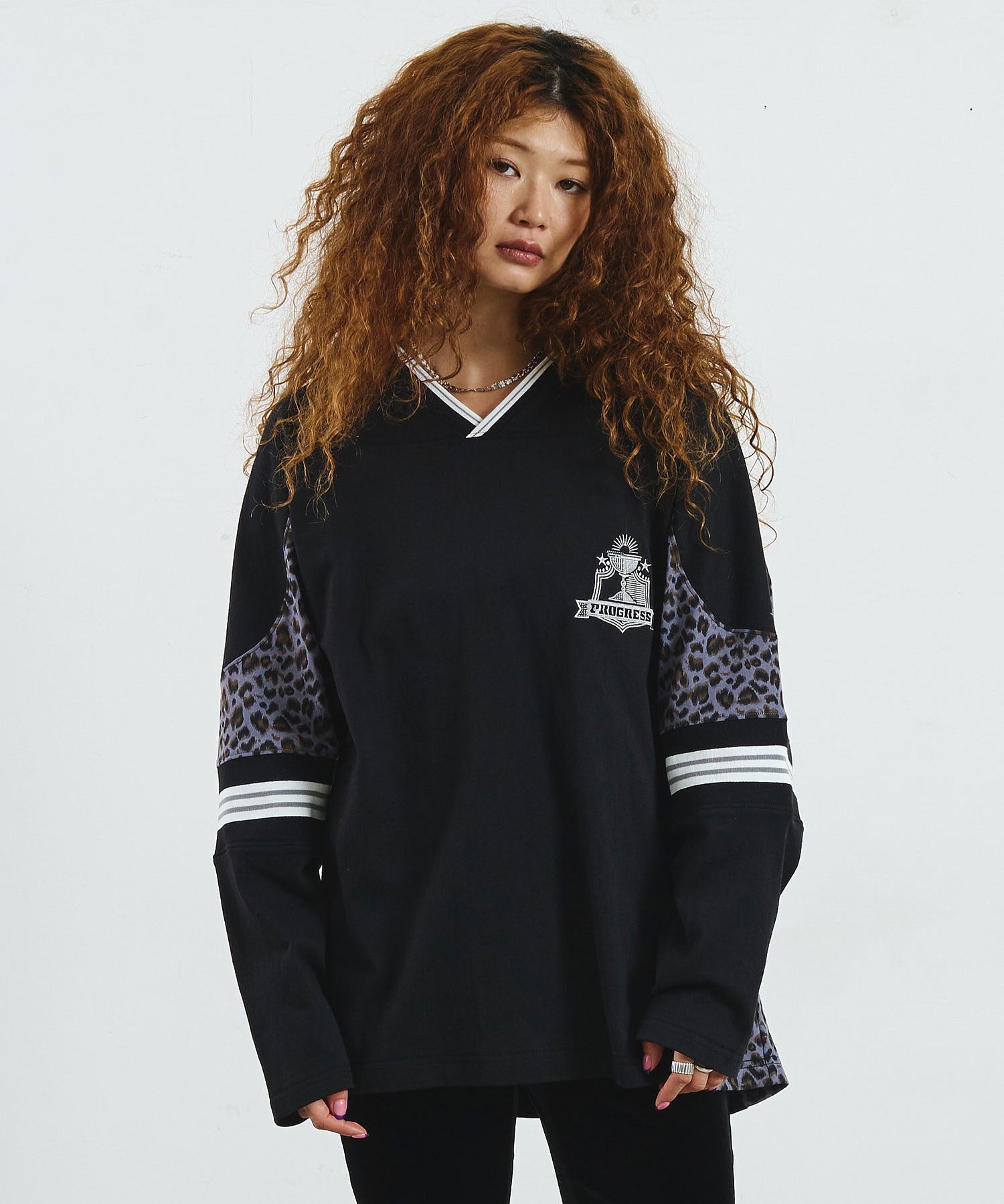 OKIRAKU×ROSEBUD/LEOPARD PANEL FOOTBALL TOP