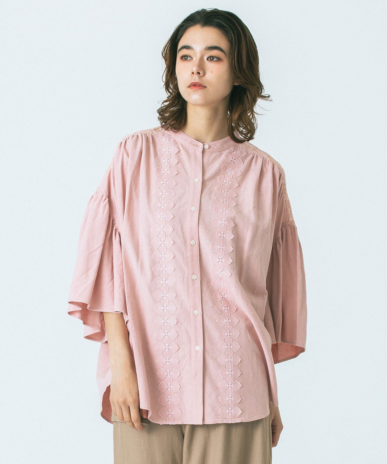 GENE HEAVENS/LACE YORK RUFFLE SHIRT