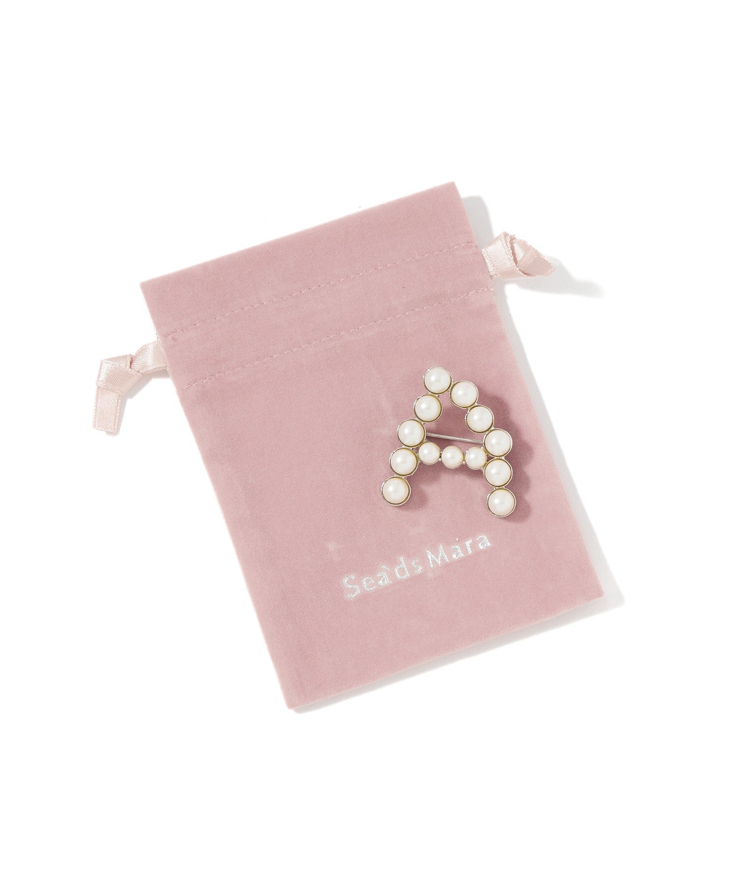 Sea’ds mara/Alphabet brooch A