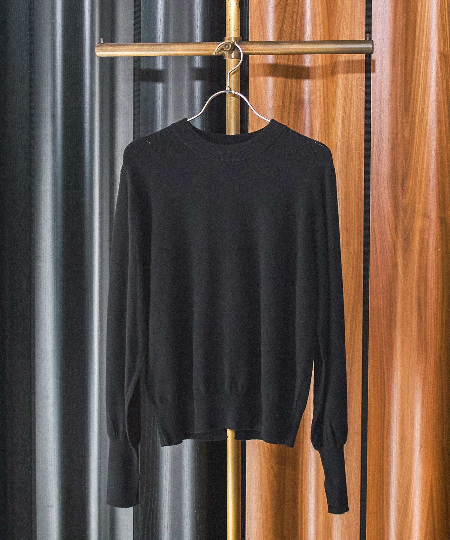 BASIC KNIT TOP
