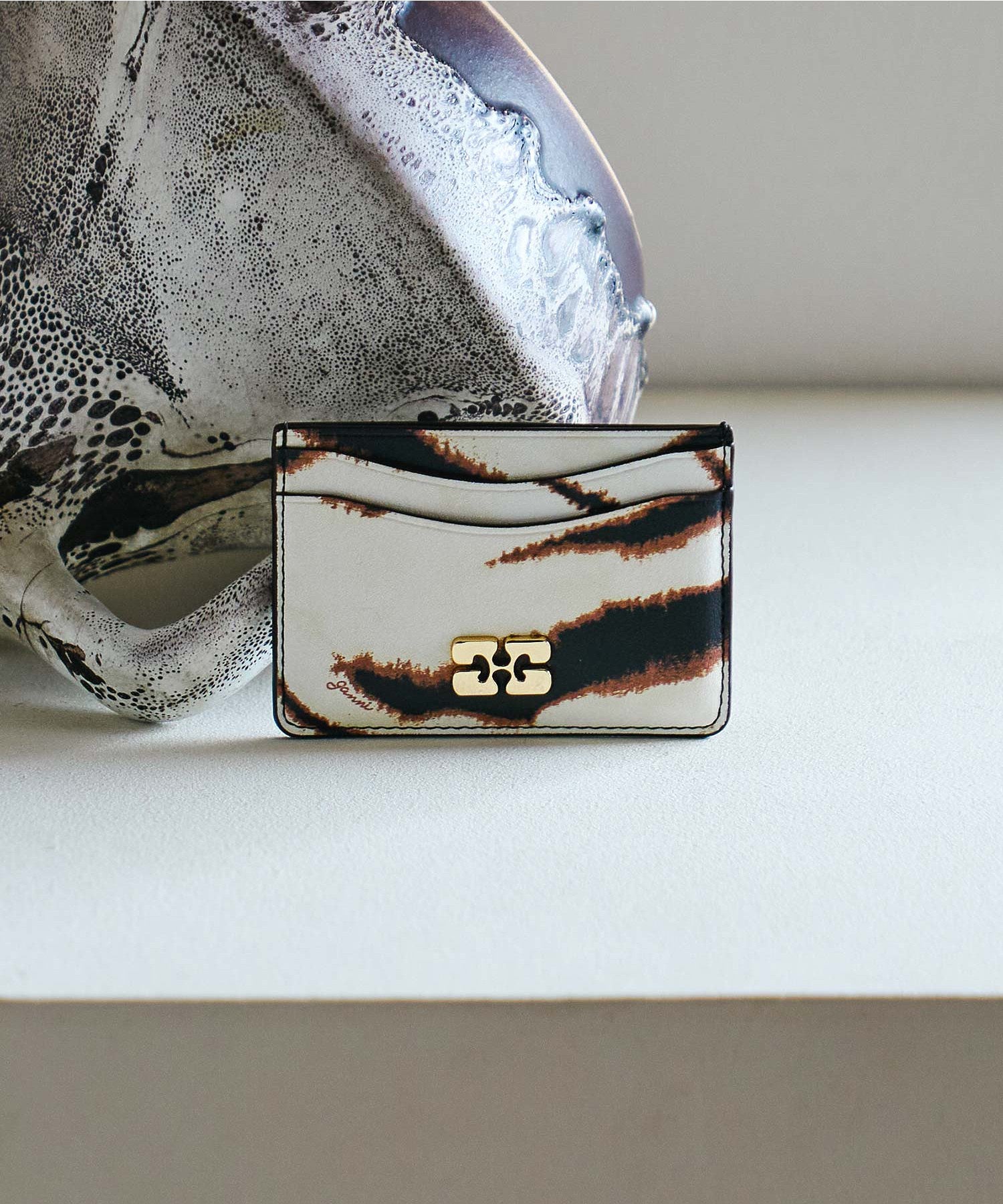 GANNI/BOU CARD HOLDER ZEBRA PRINT