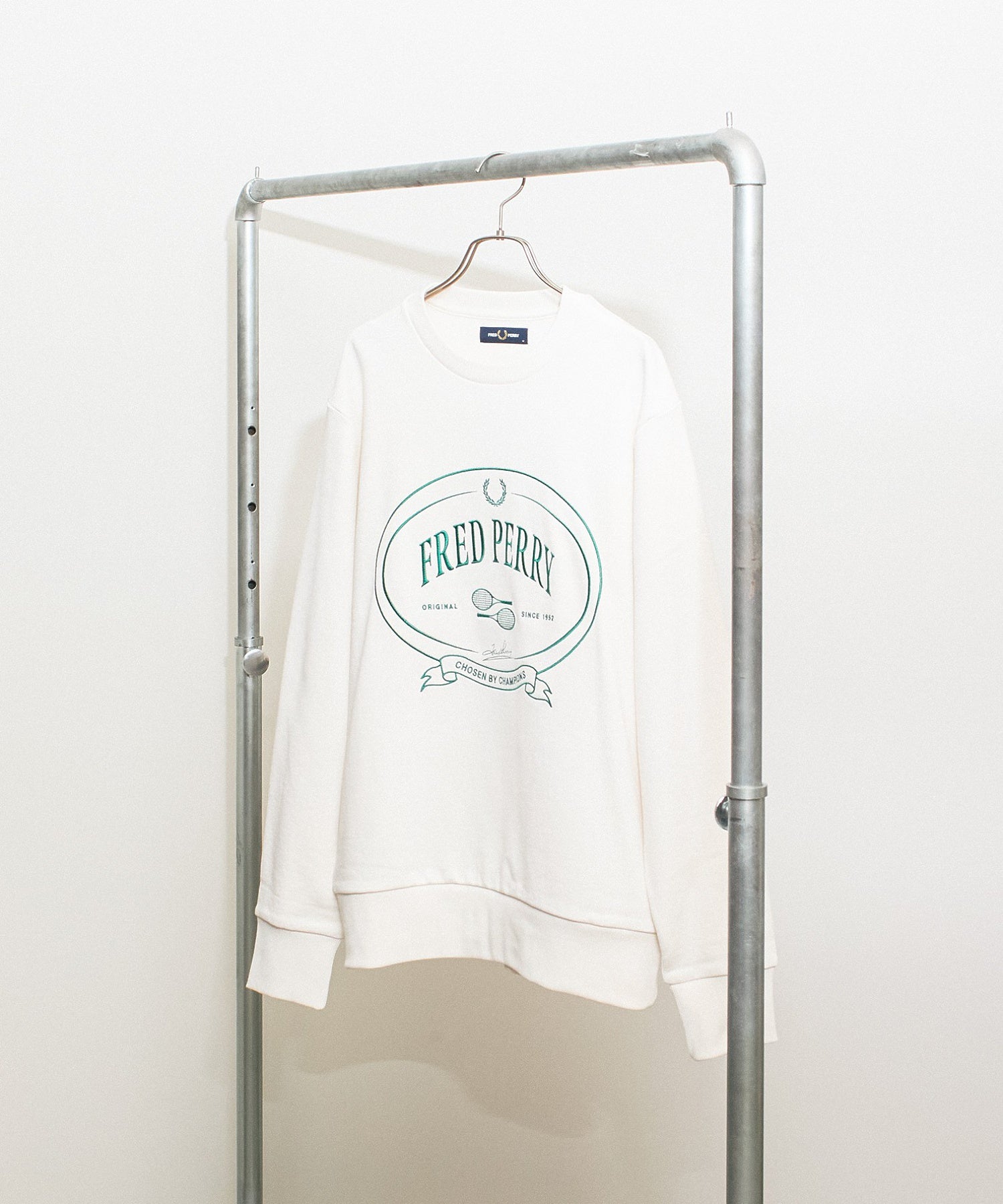 FRED PERRY/SWEATSHIRT