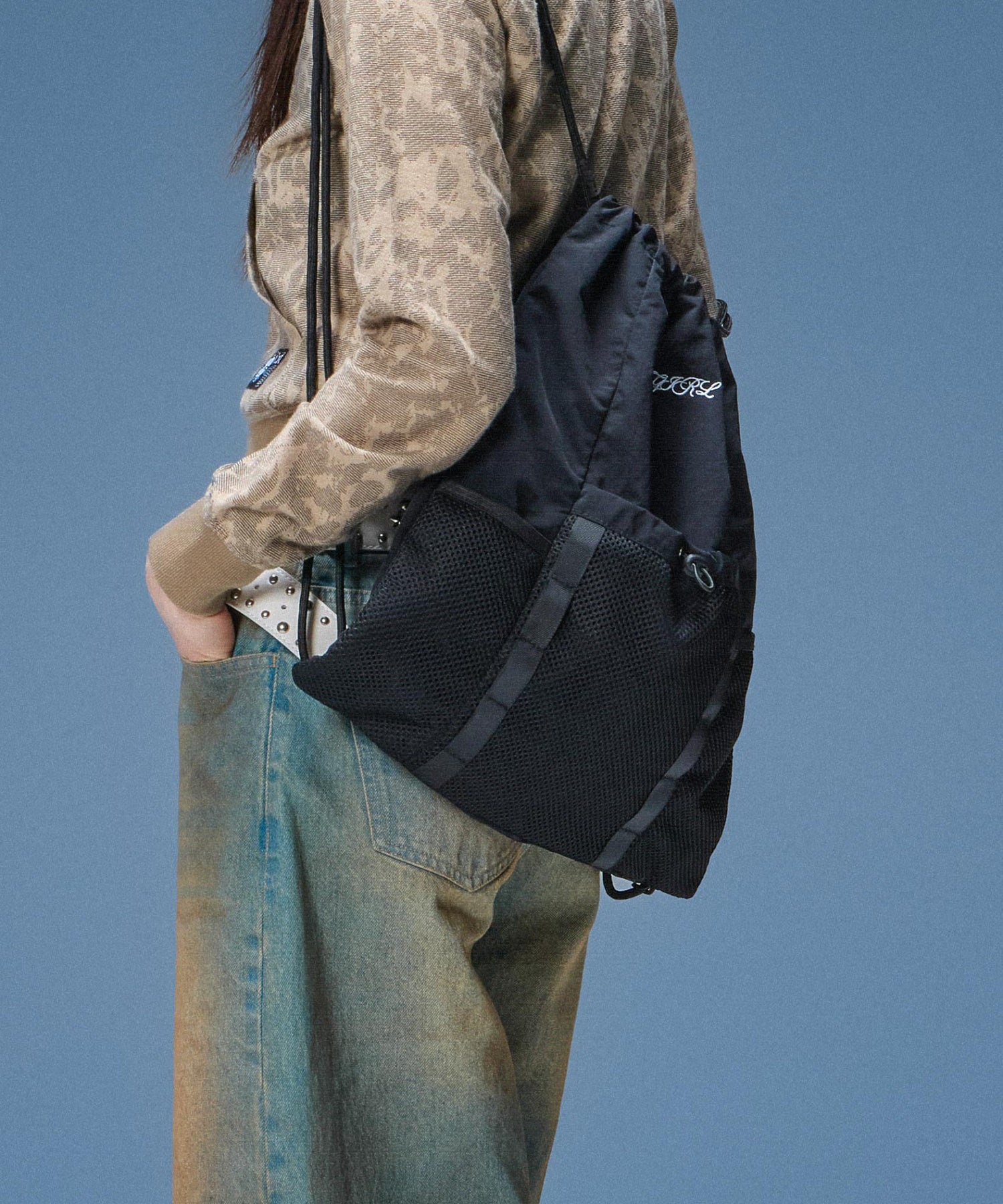 MESH POCKET KNAPSACK