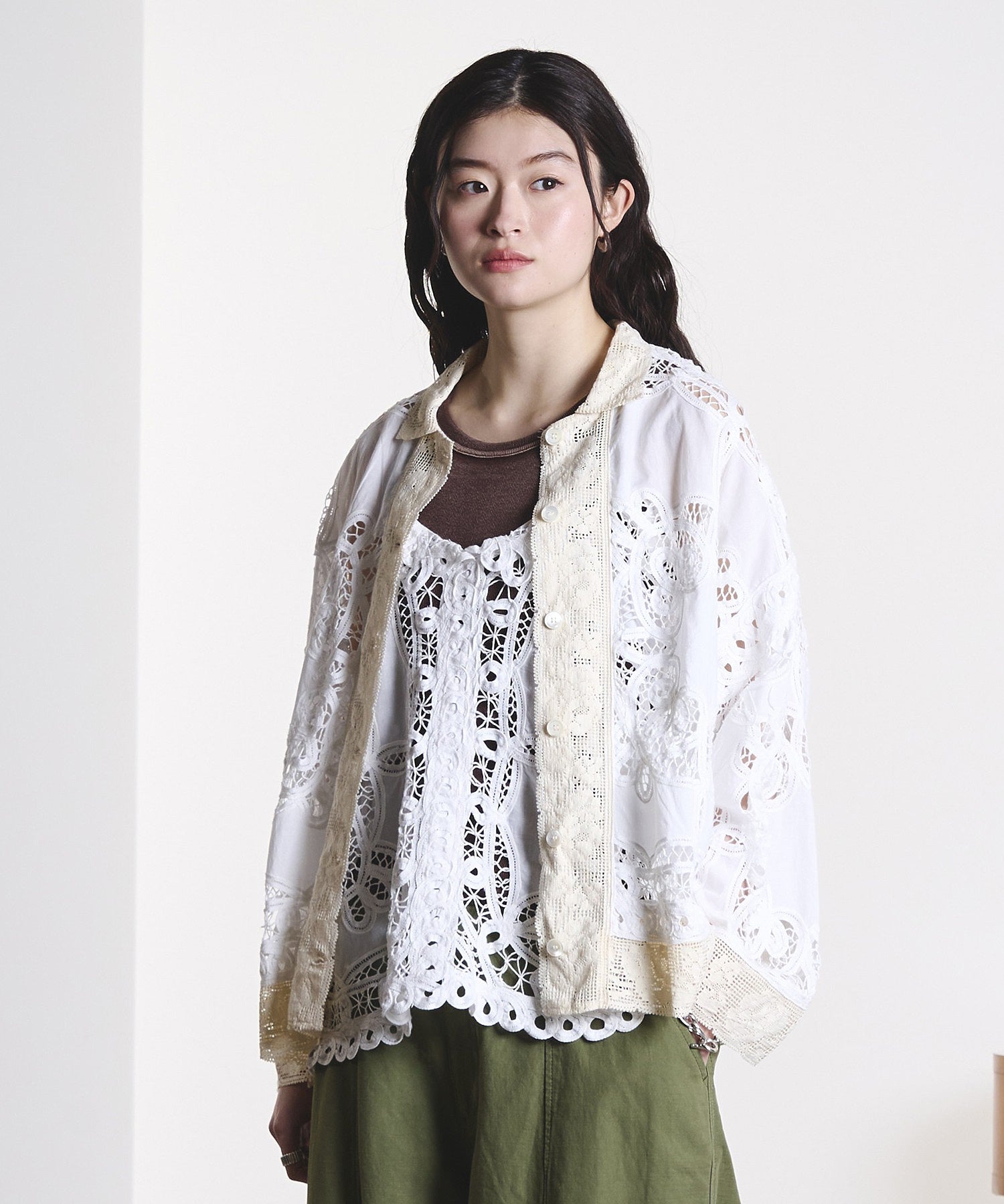 mag.by c/BATTEN LACE SHIRT
