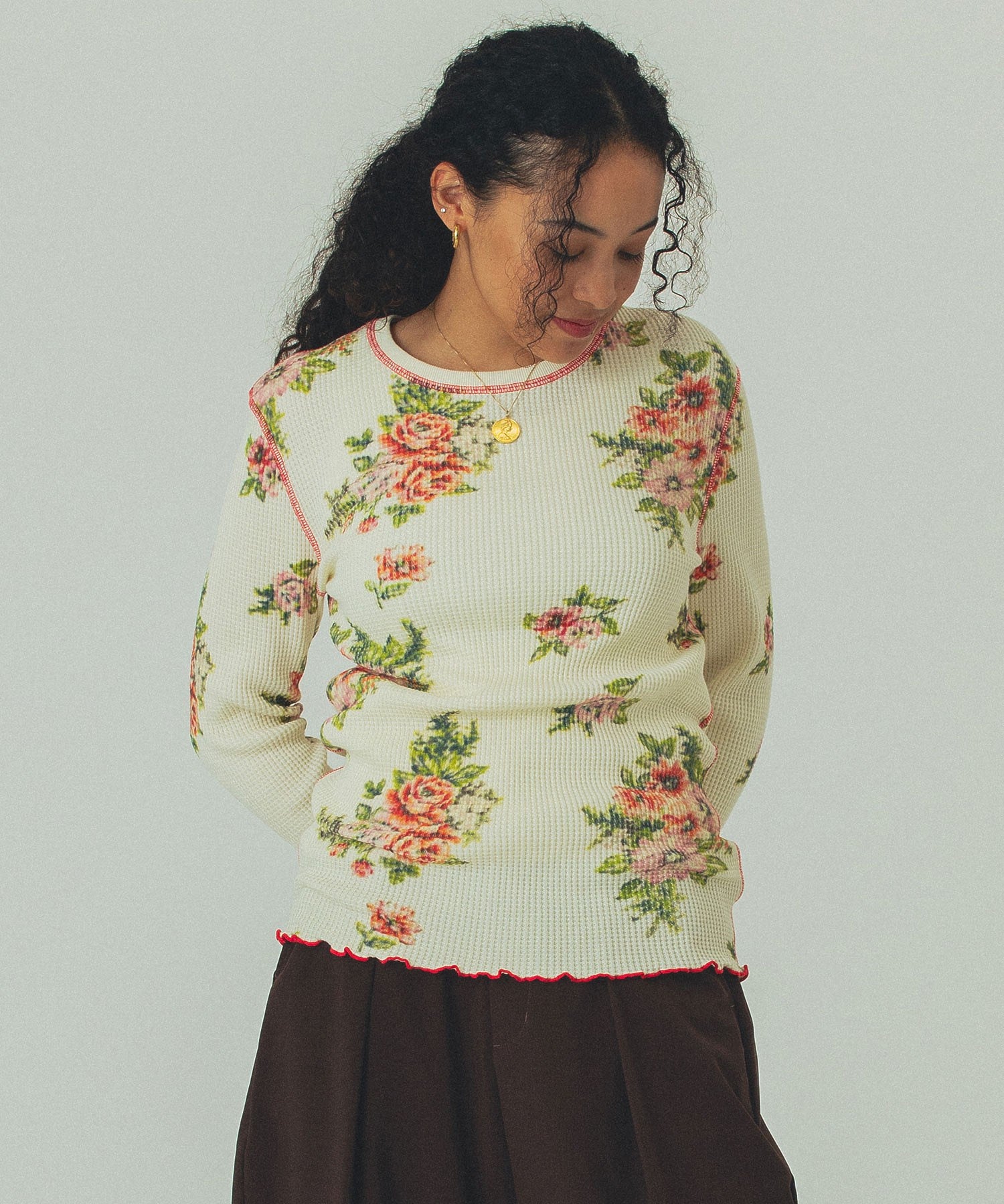 mag.by c/FLOWER PRINT WAFFLE TOP