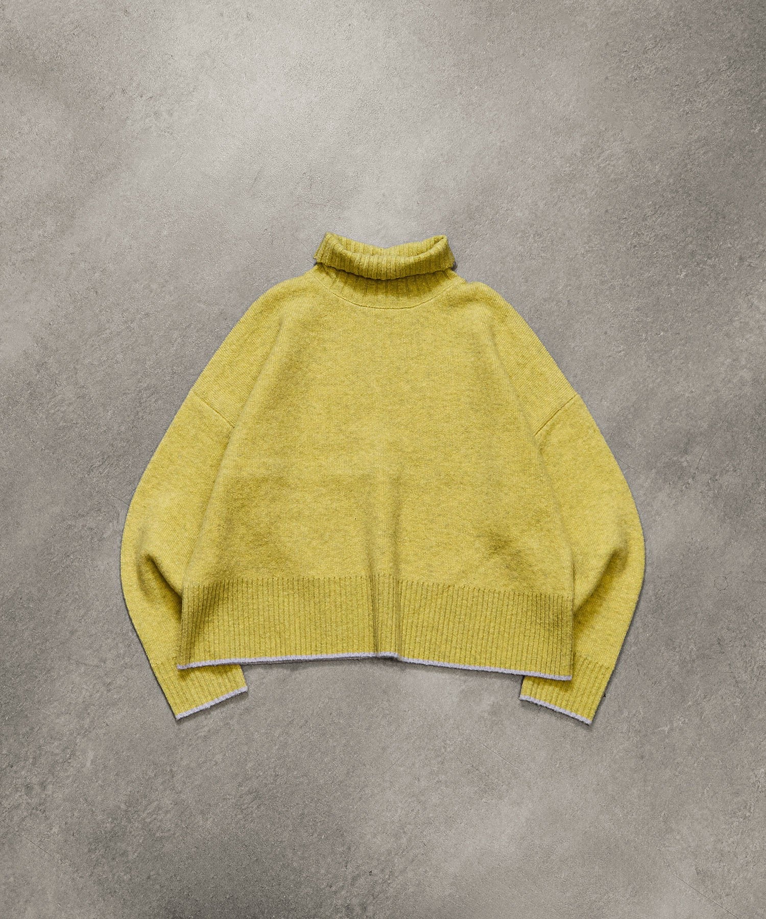 HIGHNECK KNIT TOP