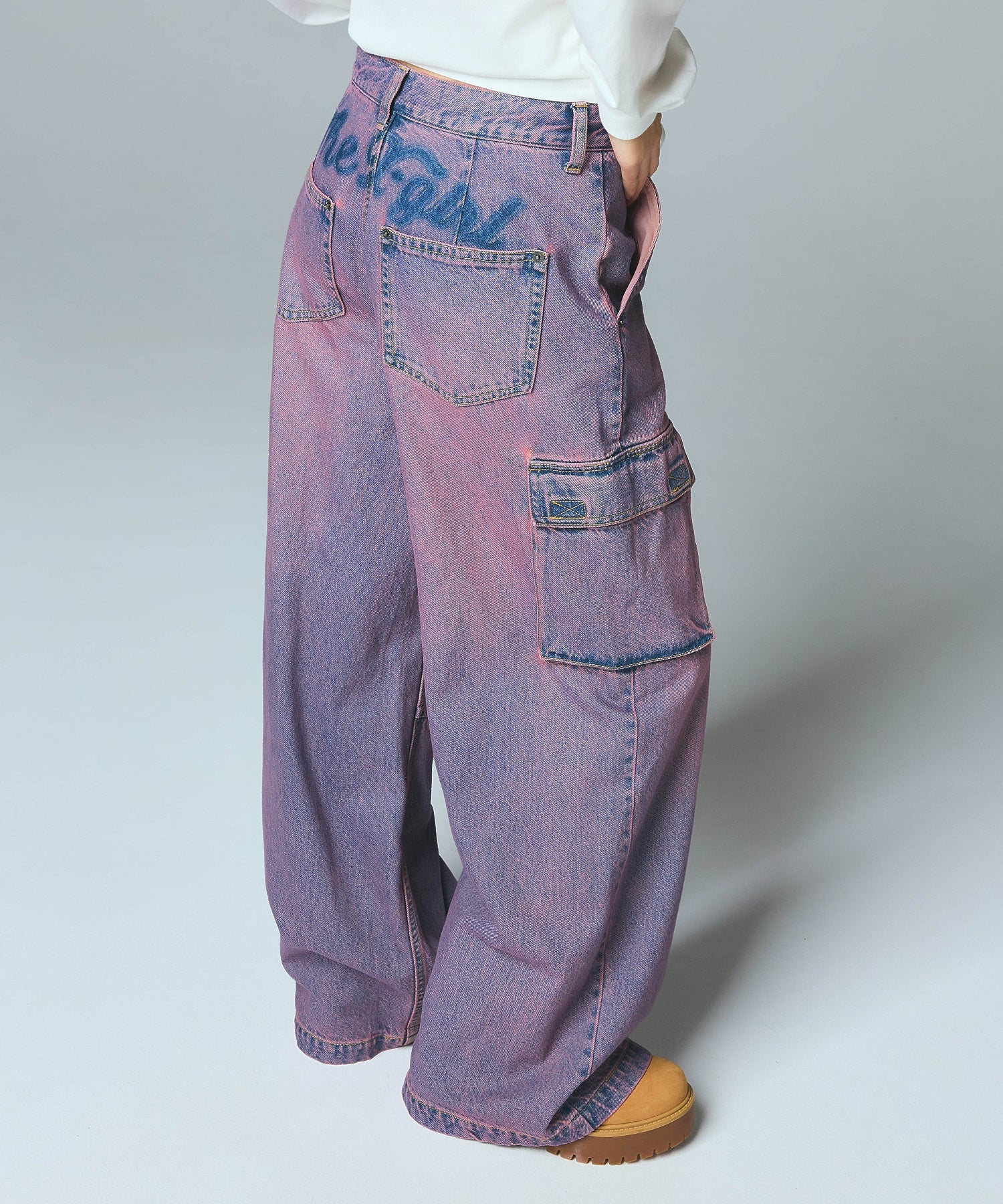 CURSIVE LOGO DENIM CARGO PANTS