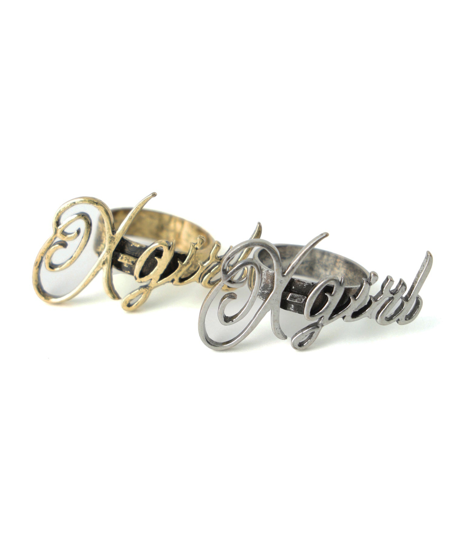 SCRIPT LOGO BIGGISH RING