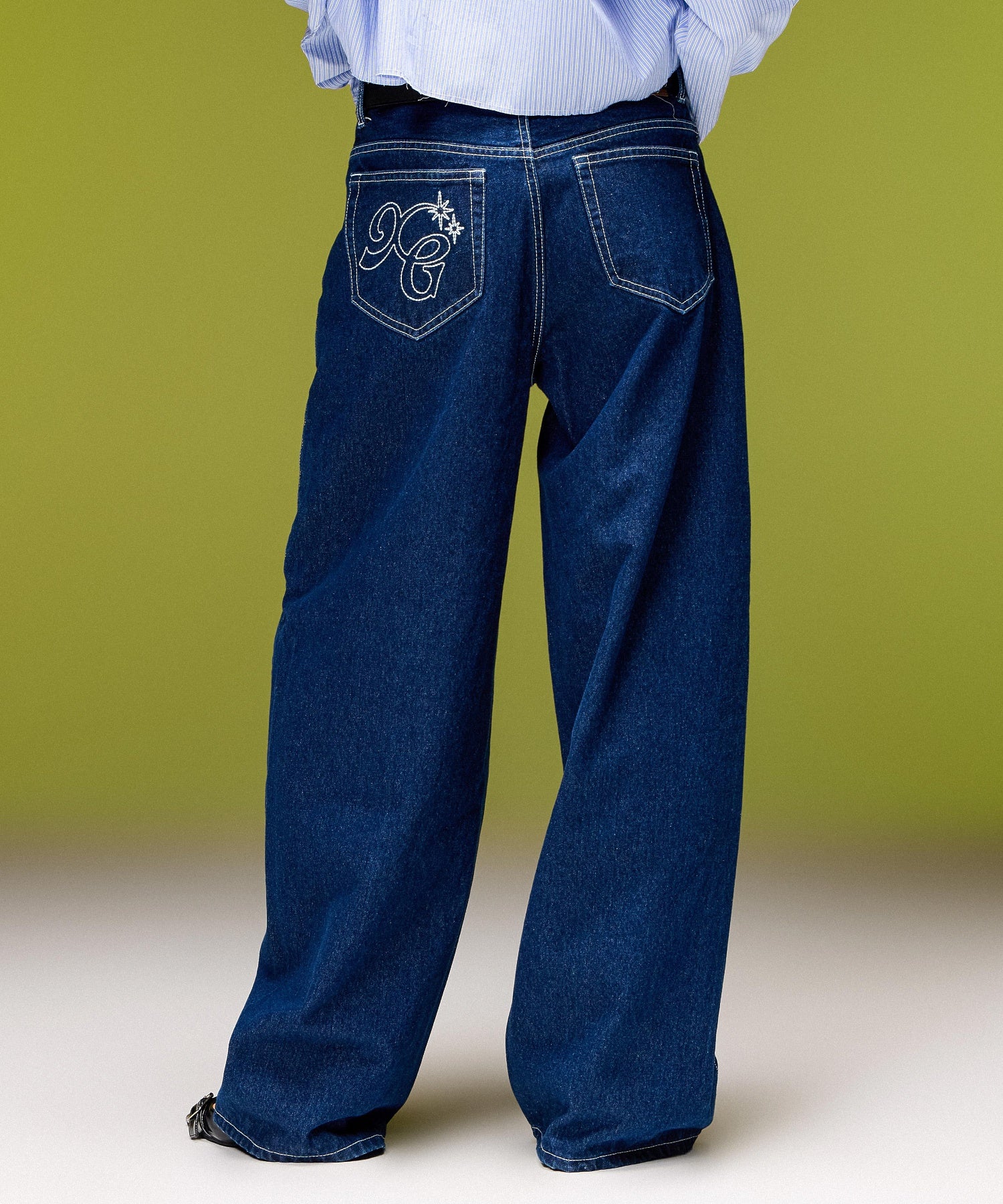 LOGO MARK STITCHED DENIM PANTS