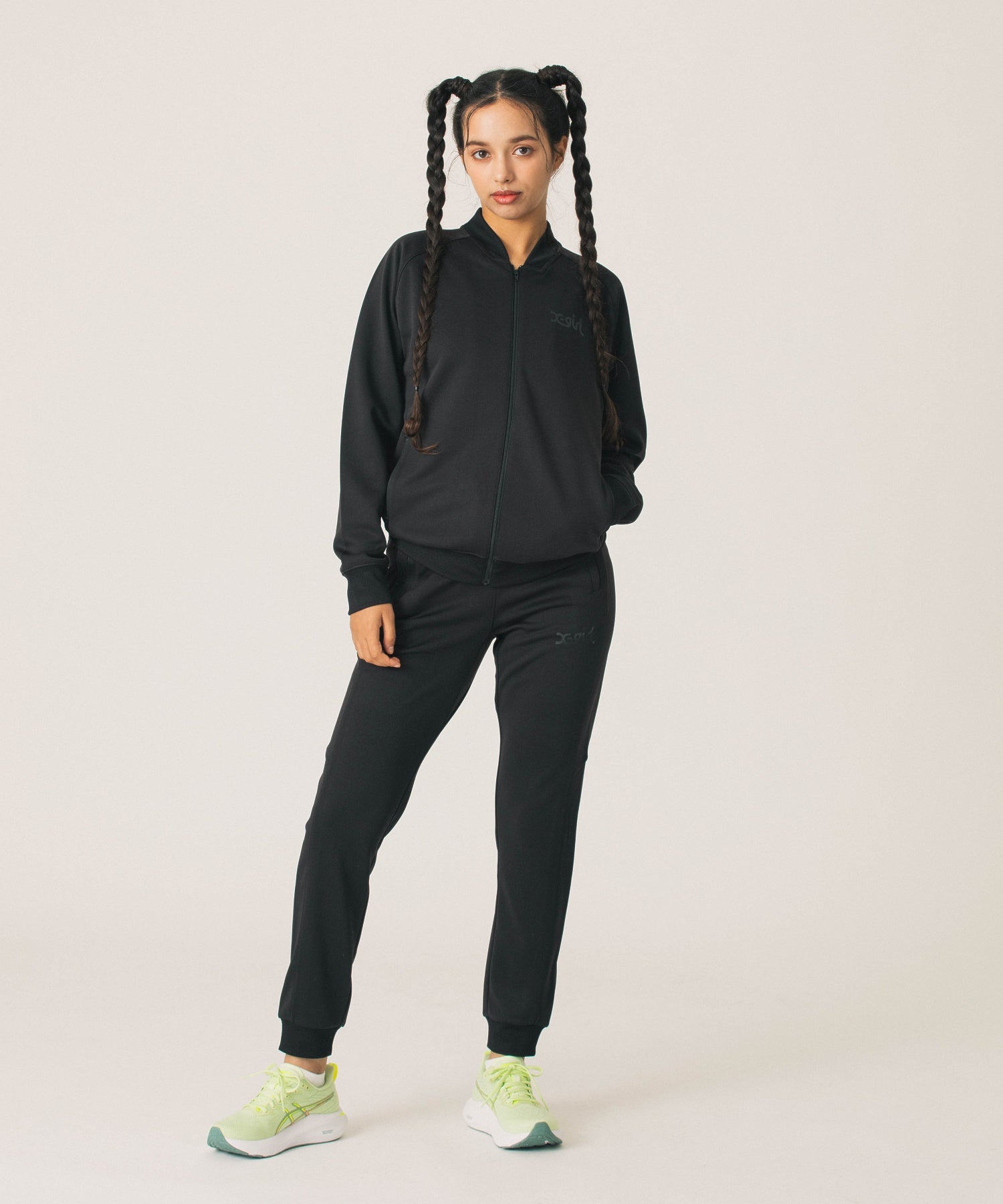 TRACK JACKET