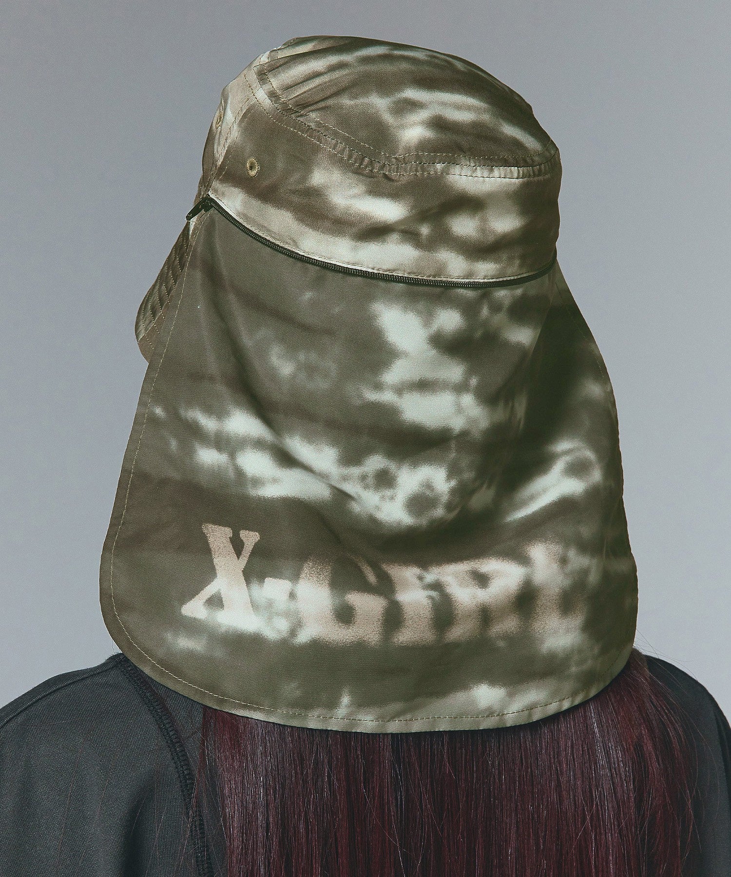 NECK SAVER BUCKET HAT