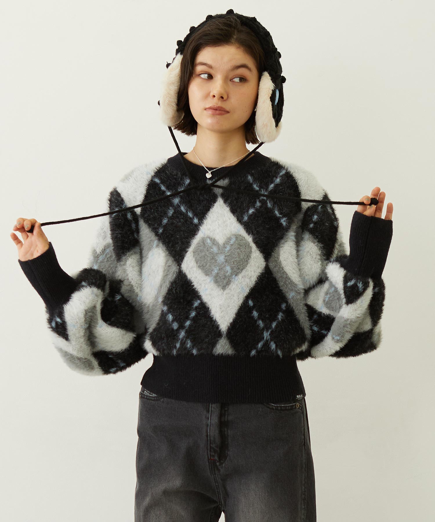 HEART ARGYLE KNIT TOP