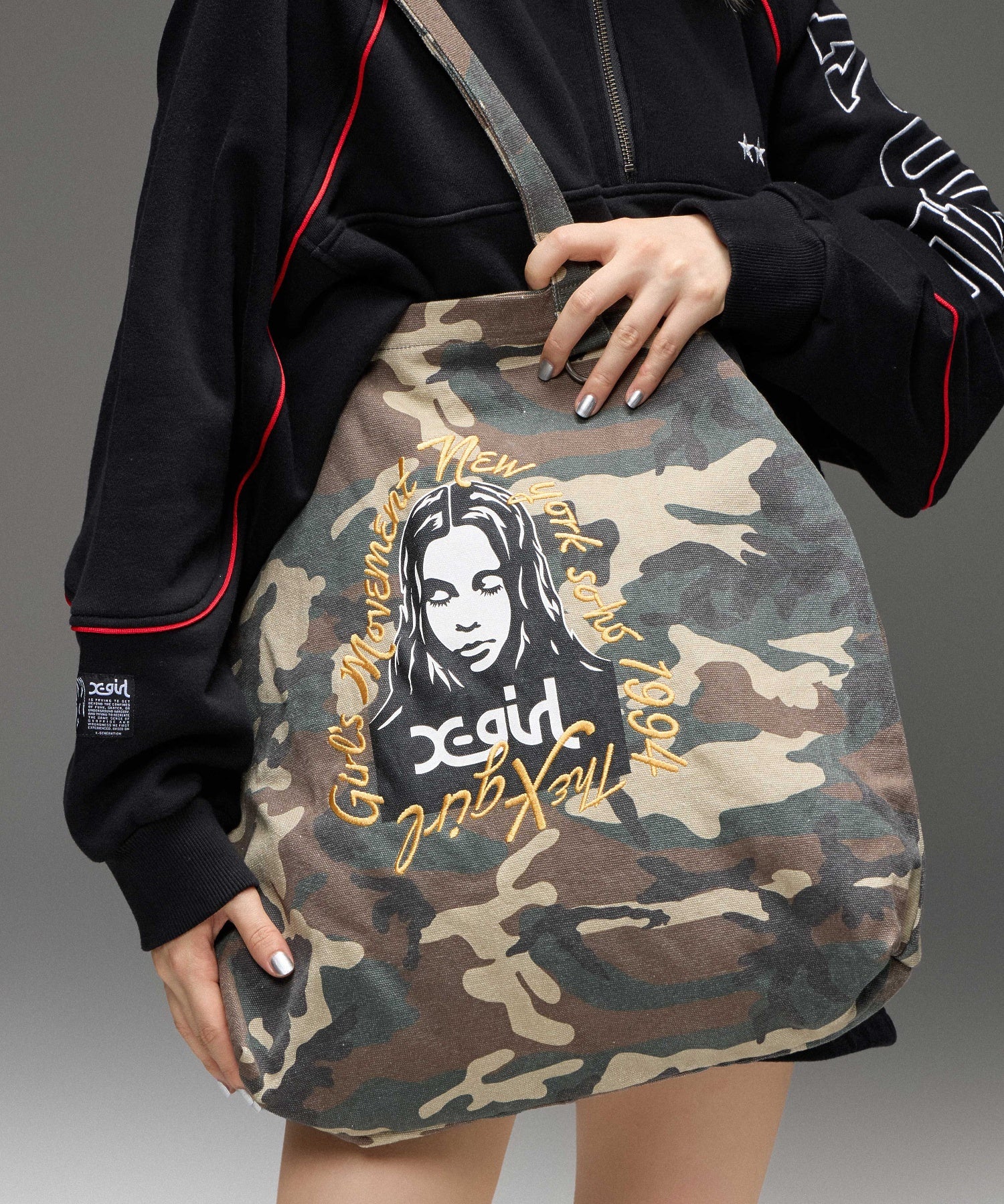 HAND DRAWN LOGO AND FACE TOTE BAG