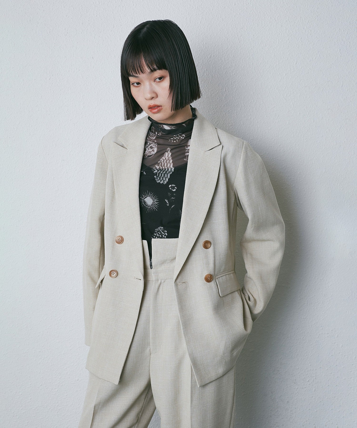 テーラードジャケット