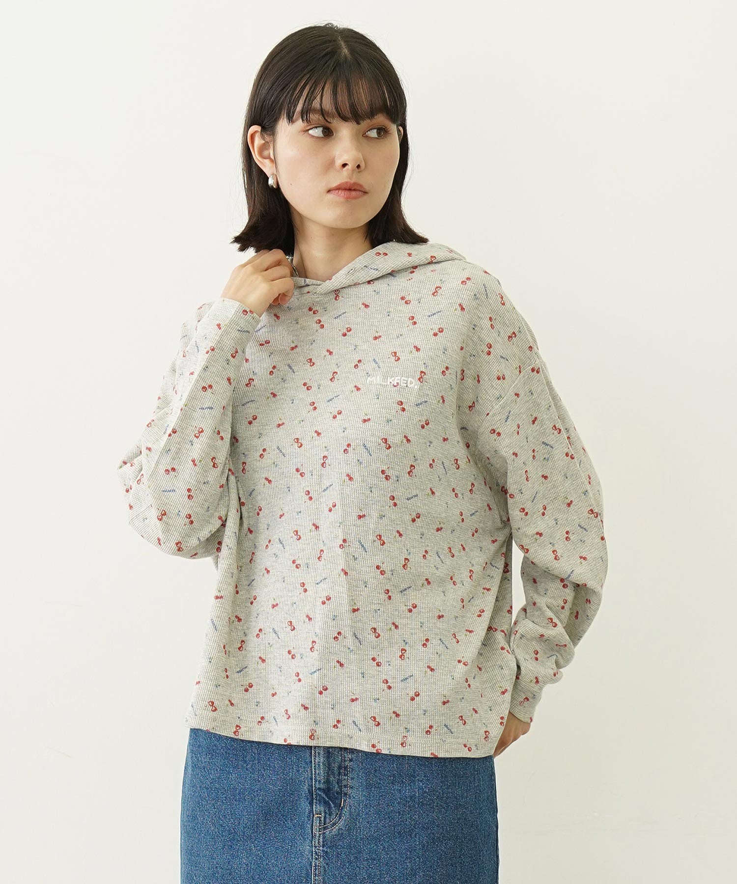 CHERRY PATTERN WAFFLE HOODIE TOP