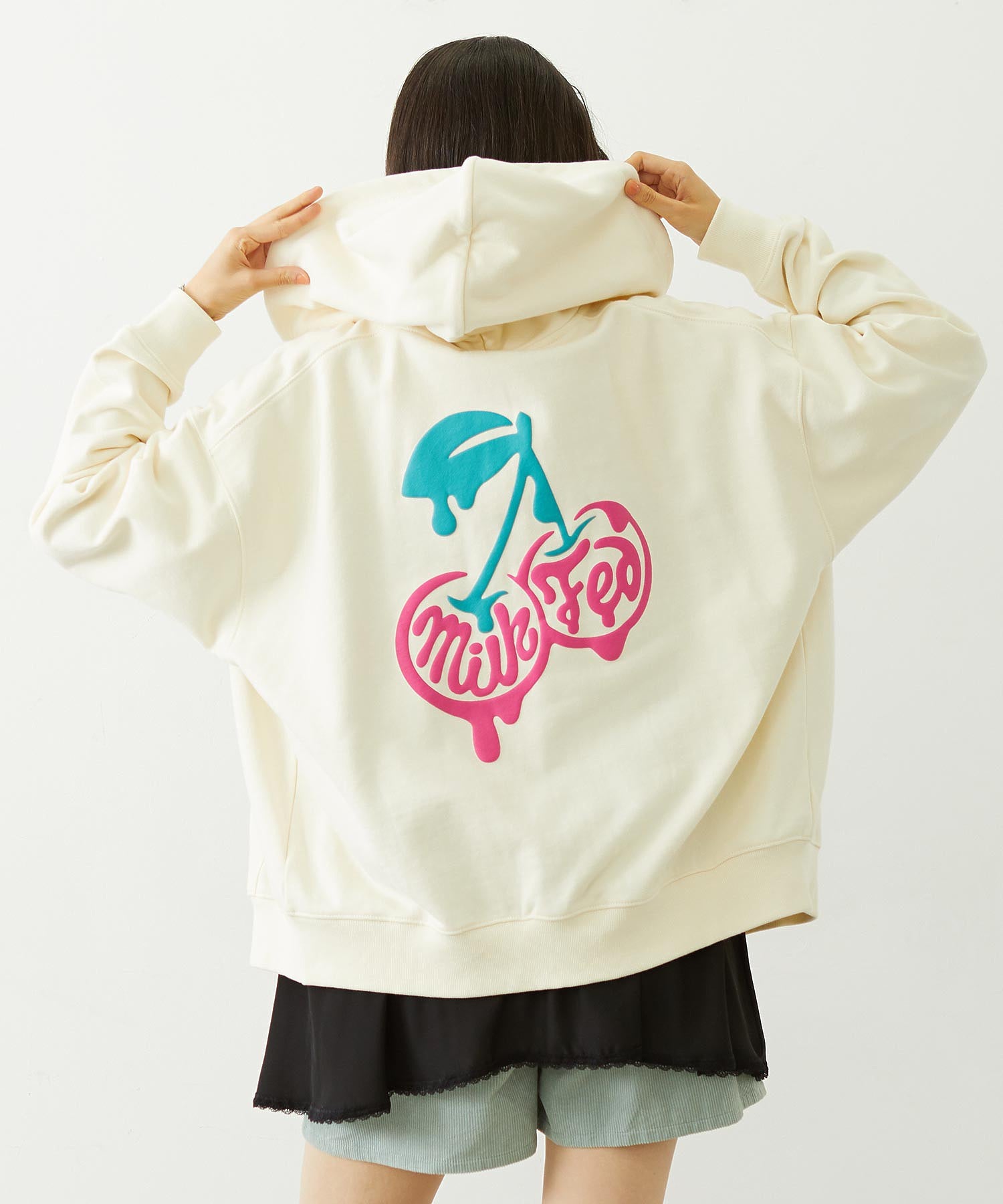 MELTY CHERRY WIDE ZIP UP HOODIE