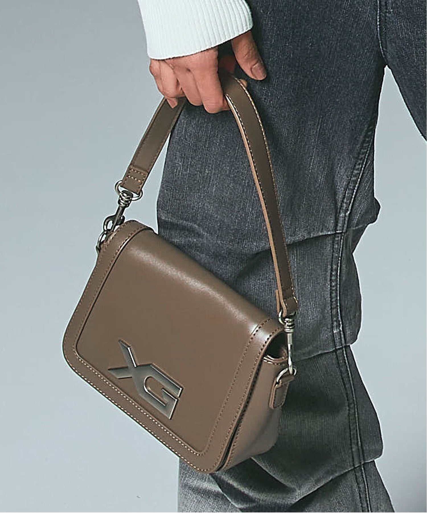 XG EMBLEM BUCKLE 2WAY FAUX LEATHER BAG