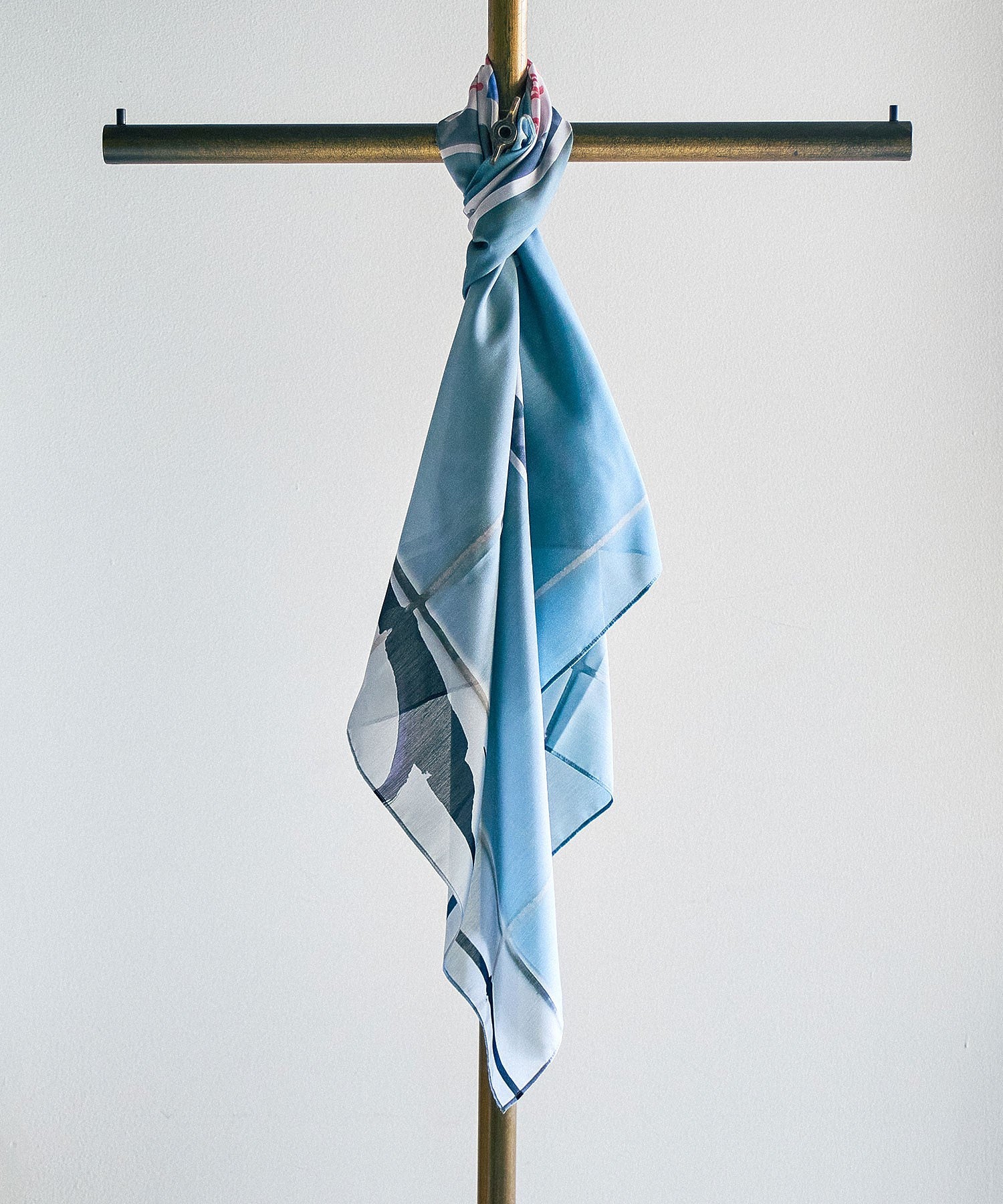 LY/POSTCARD SCARF