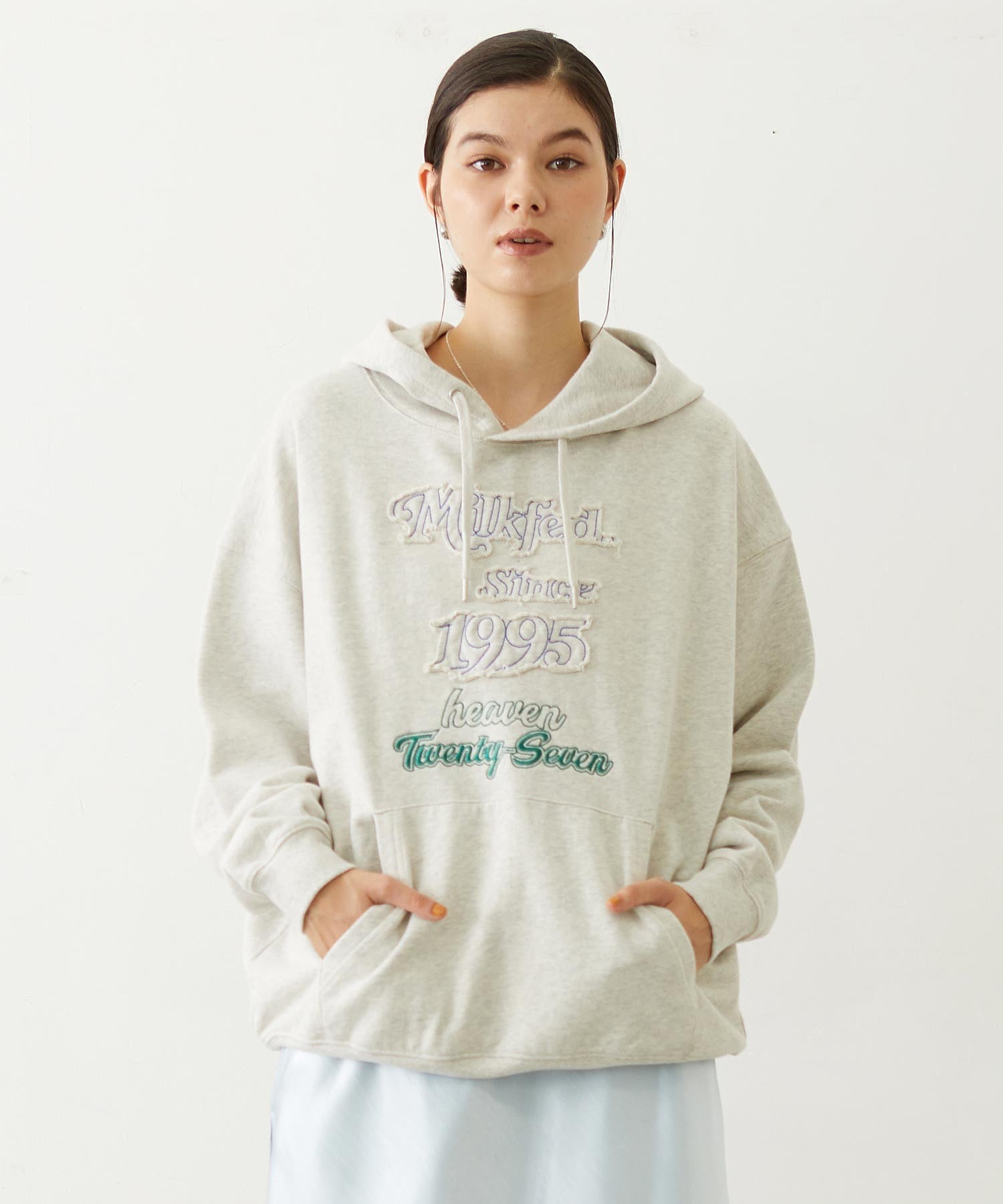 STITCHED LOGO SWEAT HOODIE