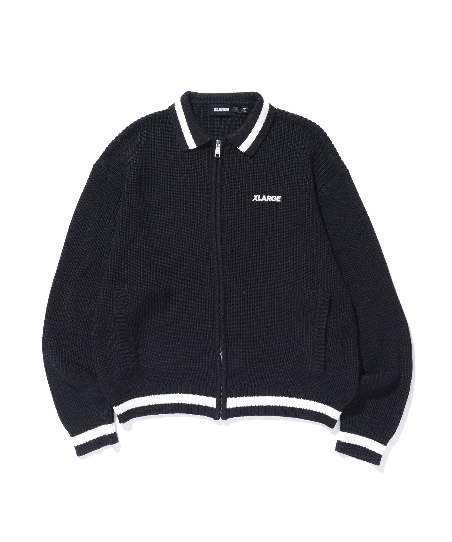 LINE KNIT TOP