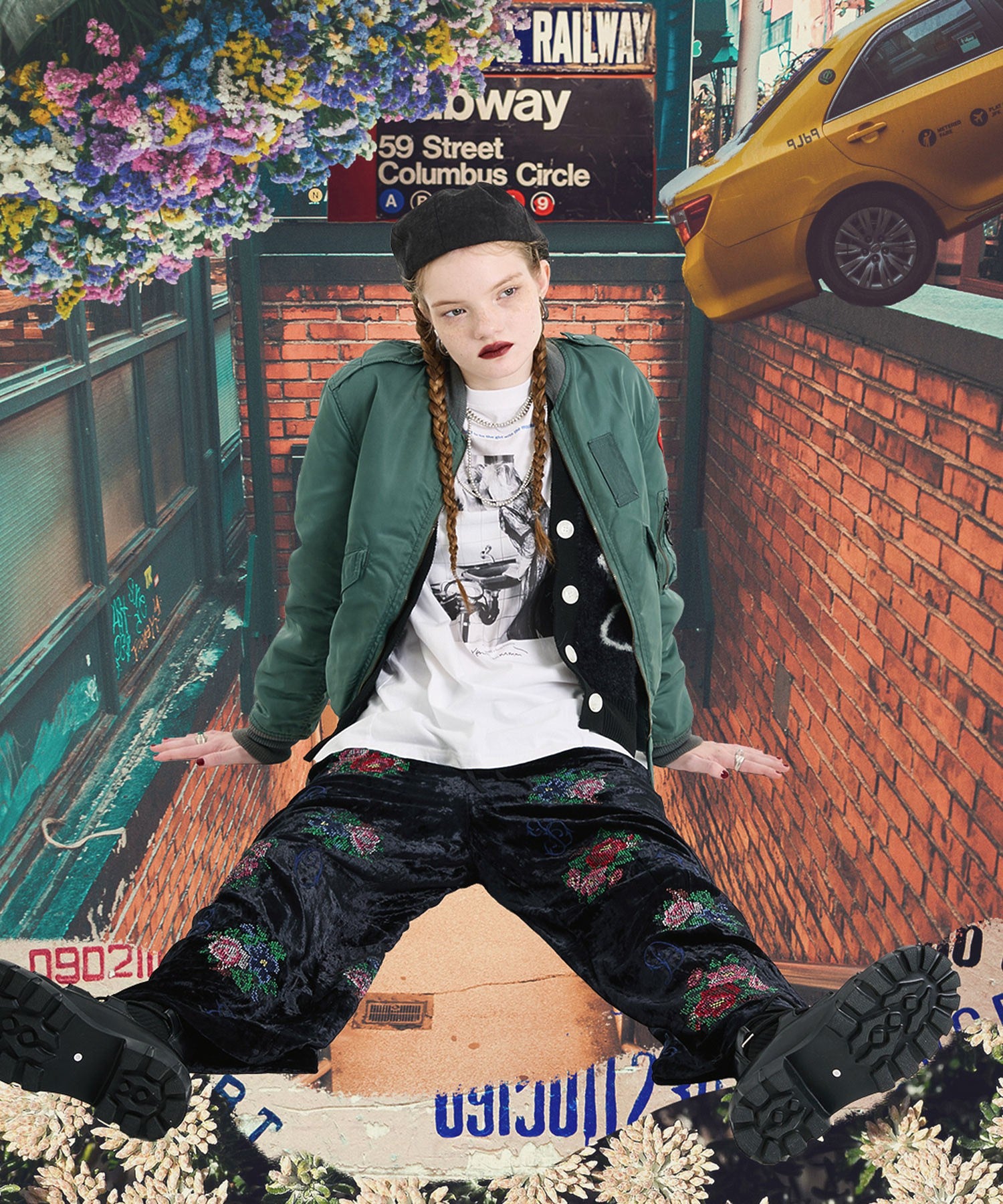 【ROSE BUD別注】INDIA IS BEAUTIFUL/ROSE EMBROIDERY VELVET PANTS