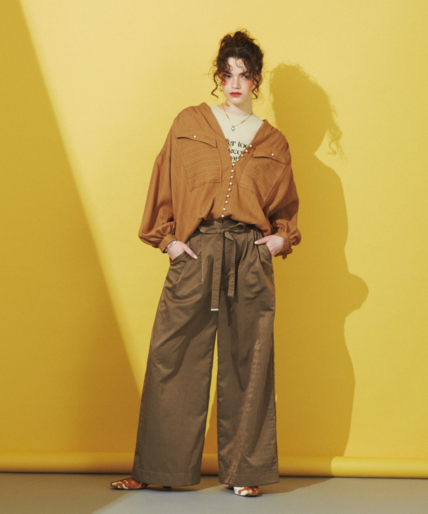 GENE HEAVENS/COTTON PEARL BUTTON V NECKＳHIRT