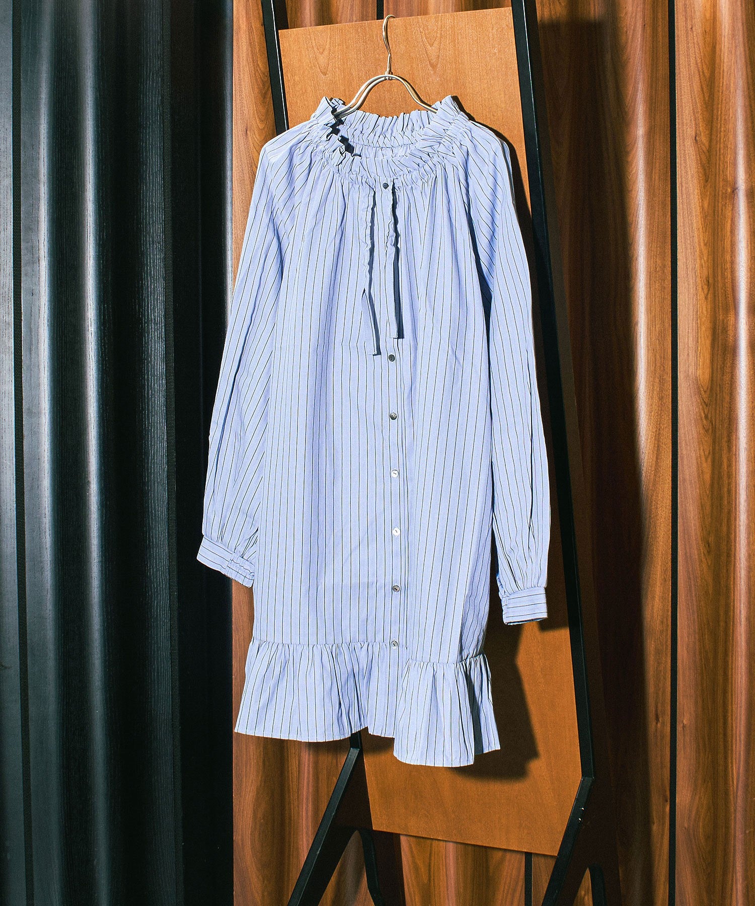 FRILL DRESS