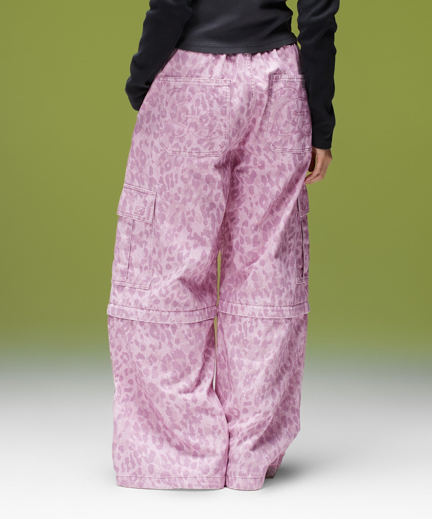 EMBLEM POCKET 2WAY WIDE LEG CARGO PANTS