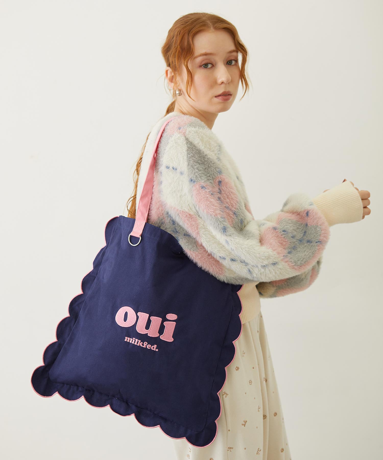 RUFFLE TOTE BAG