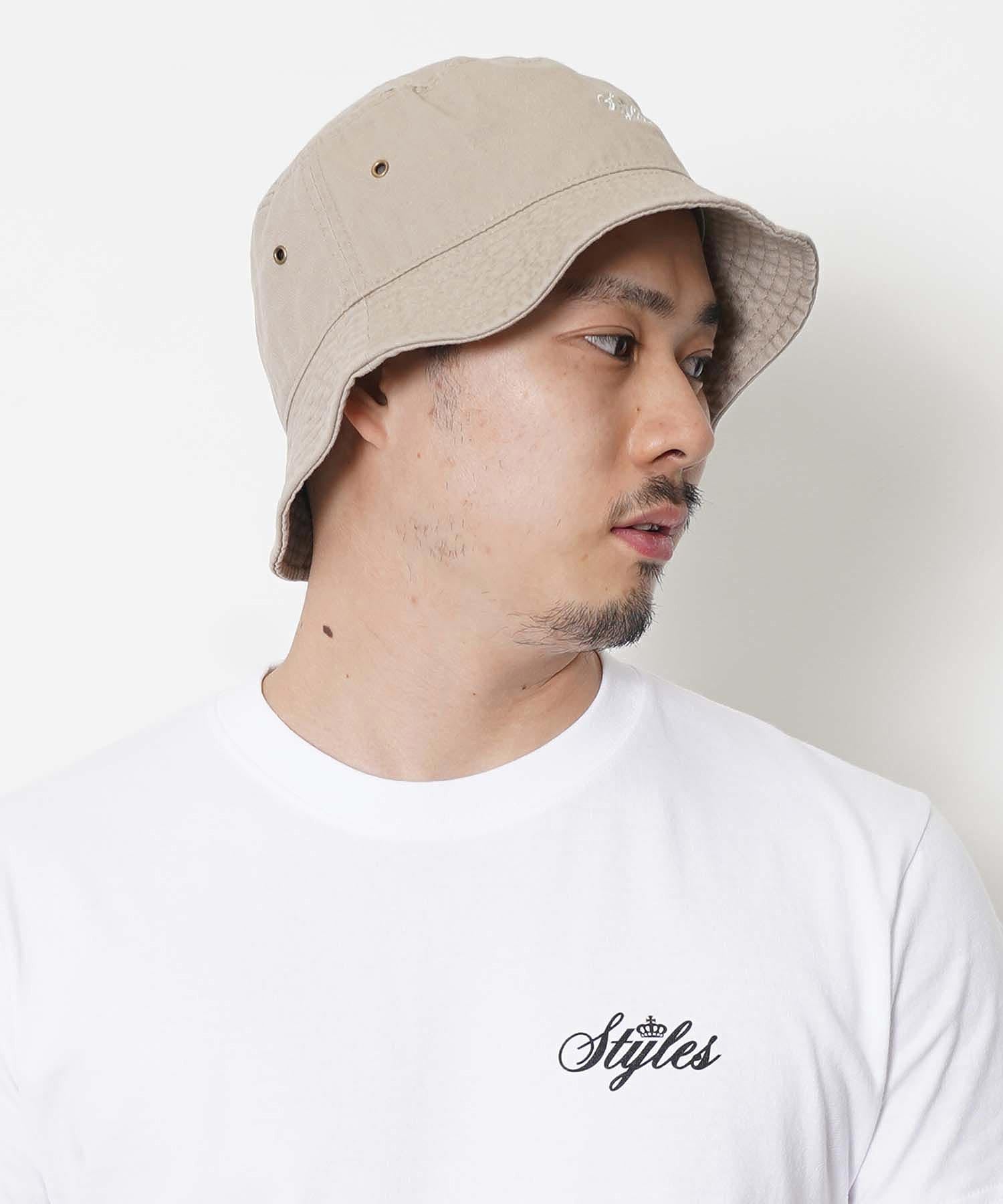 Styles/スタイルス/ Hat Cursive Logo