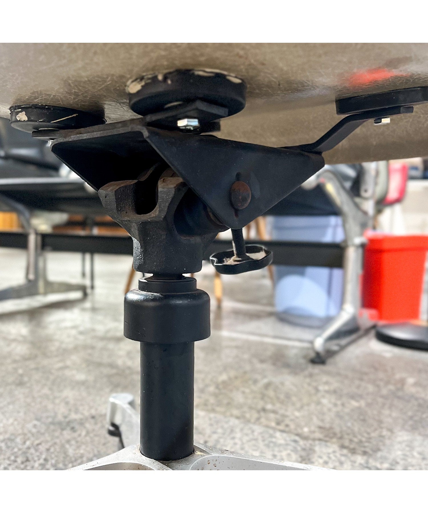 Eames Tilt Swivel Base / Vintage