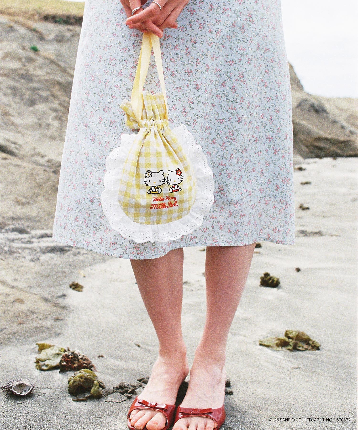 MILKFED. × HELLO KITTY F2F DRAWSTRING POUCH