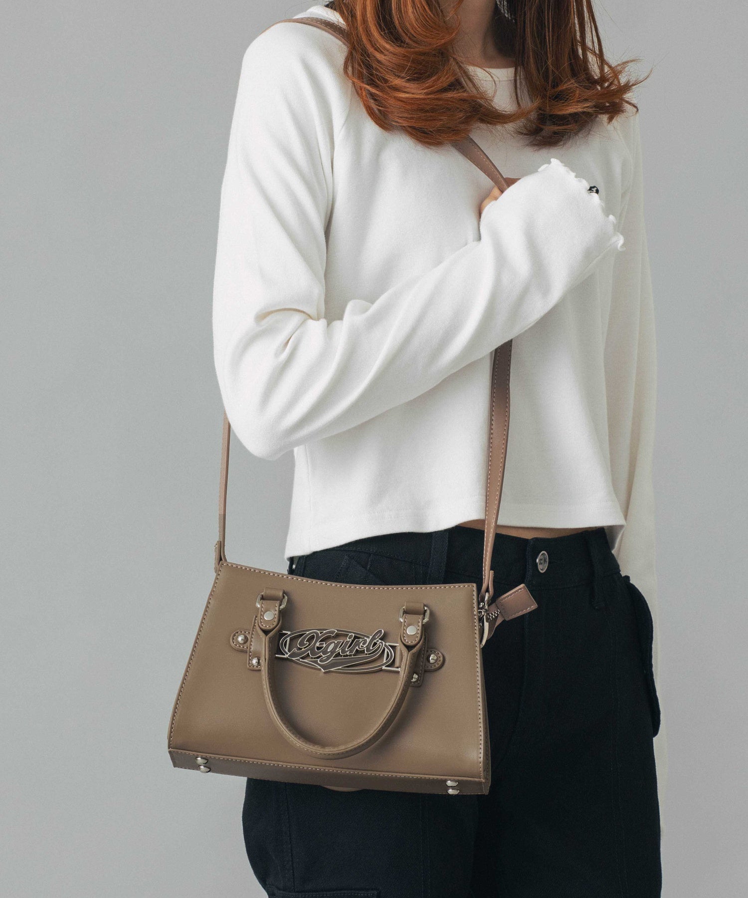 OVAL LOGO BUCKLE 2WAY SHOULDER BAG