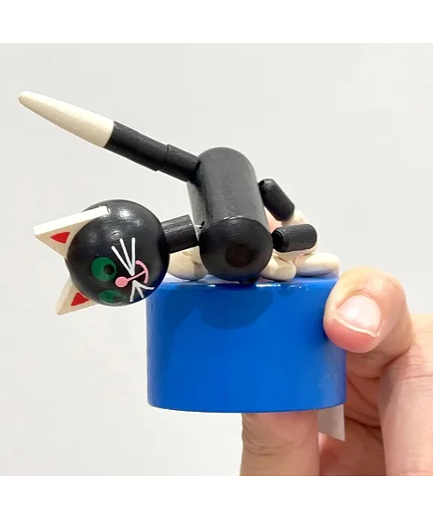 DETOA Push Up Toy Black Cat