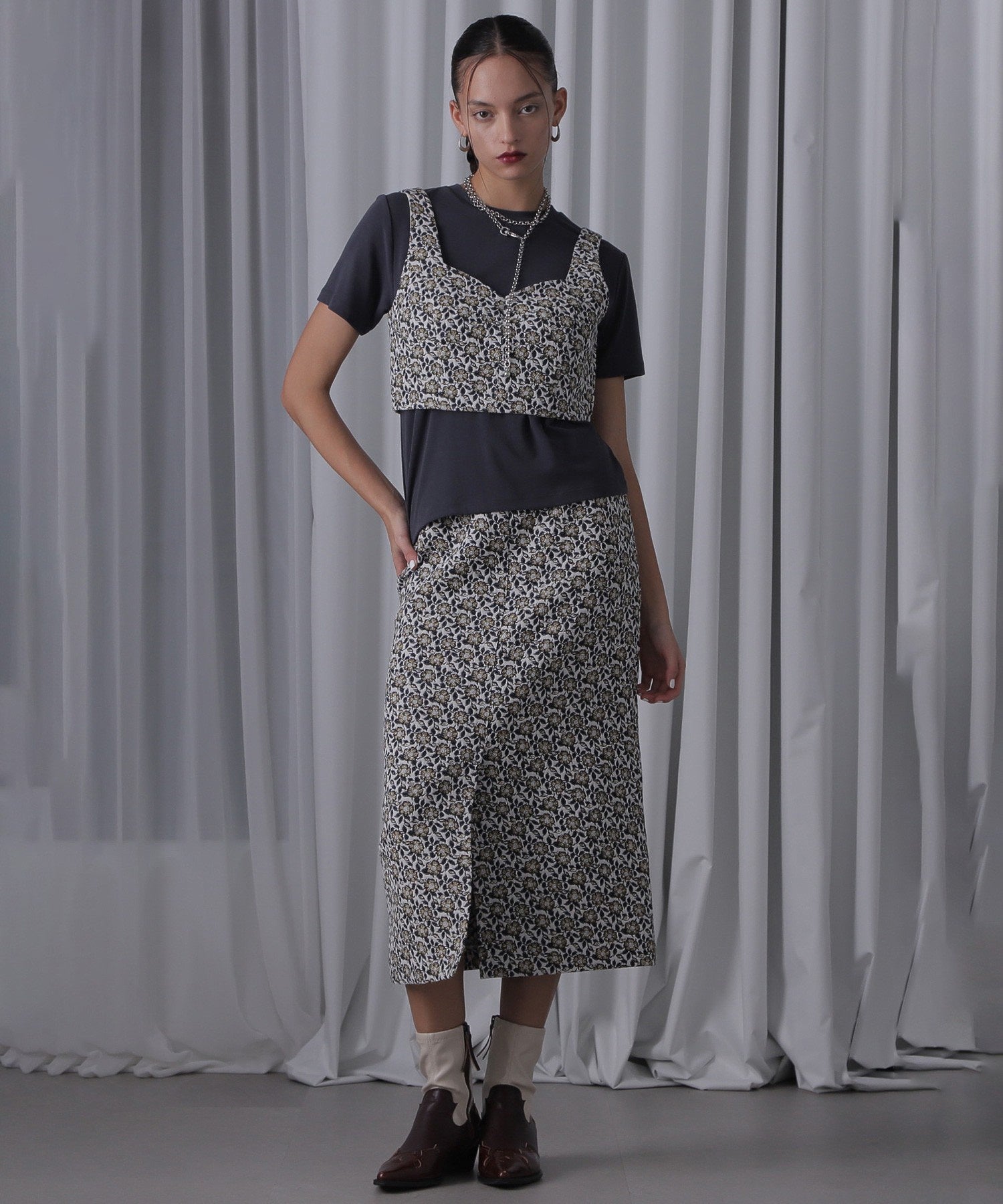 mici/フラワージャカードビスチェ