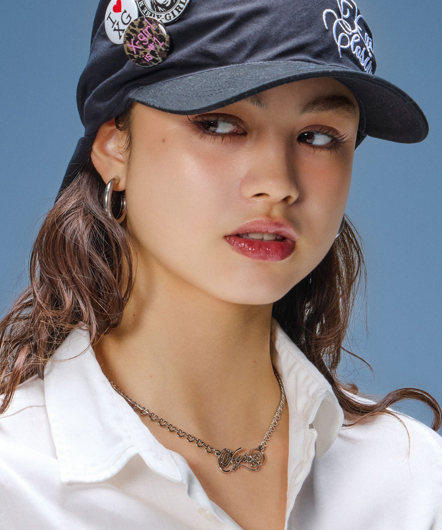 SCRIPT LOGO CHARM NECKLACE