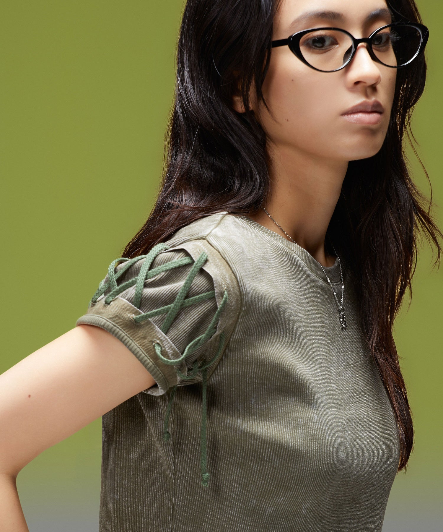 FADED LACED UP SLEEVE S/S COMPACT TOP