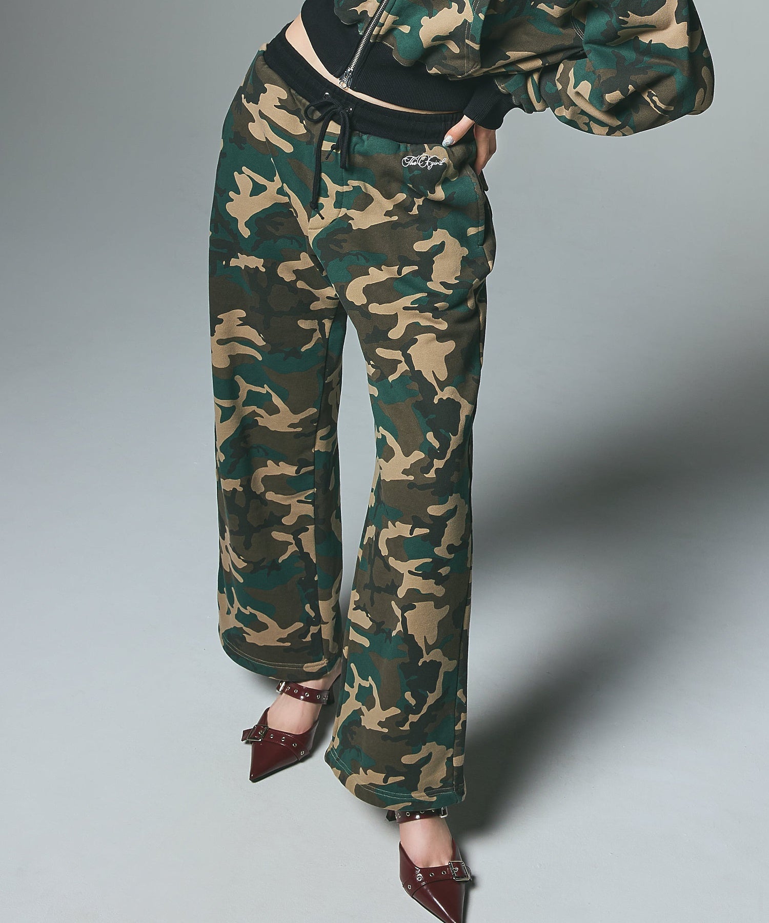 ONE POINT PENCIL SCRIPT LOGO SWEAT PANTS