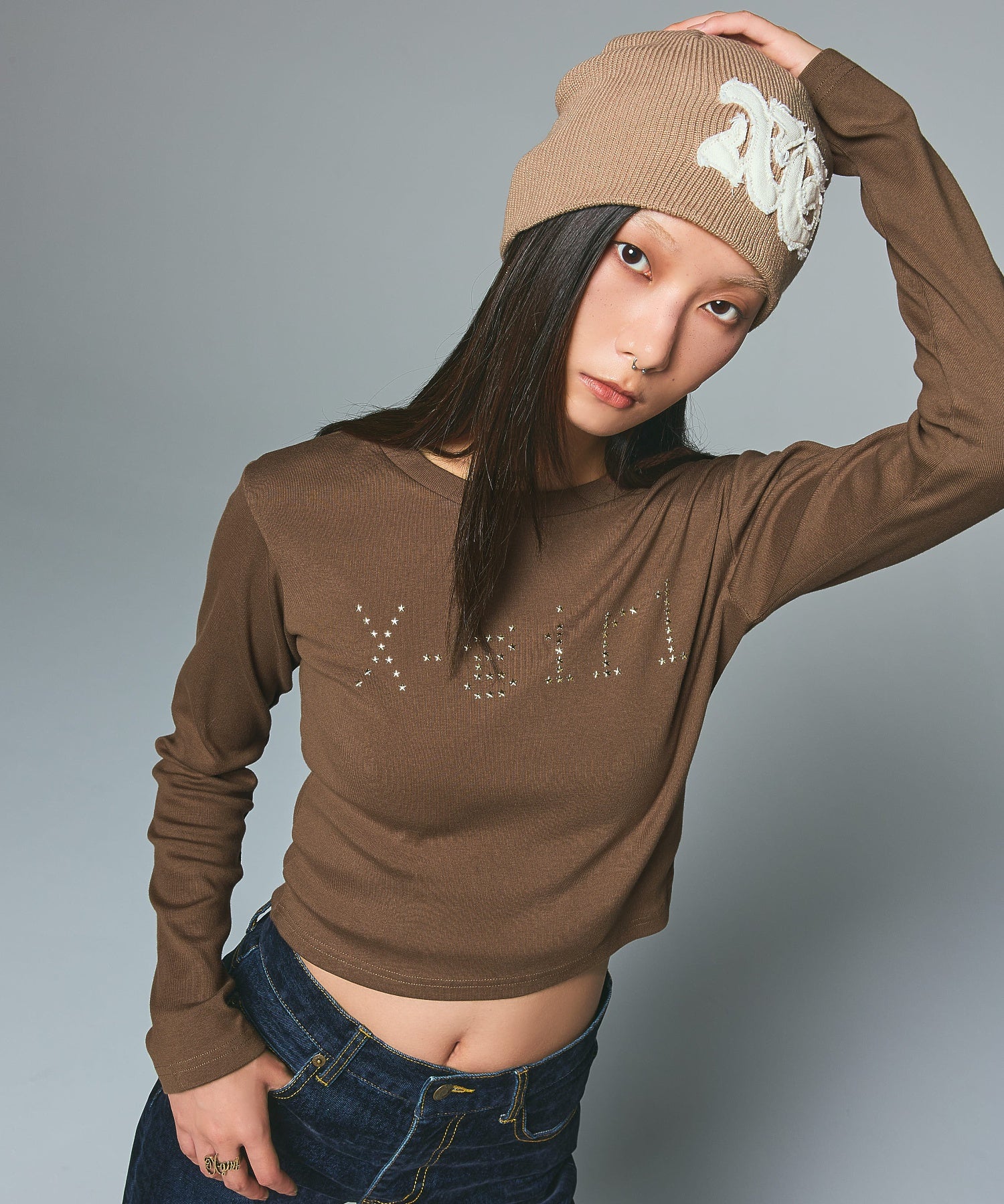 DISTRESSED LOGO PATCH BEANIE