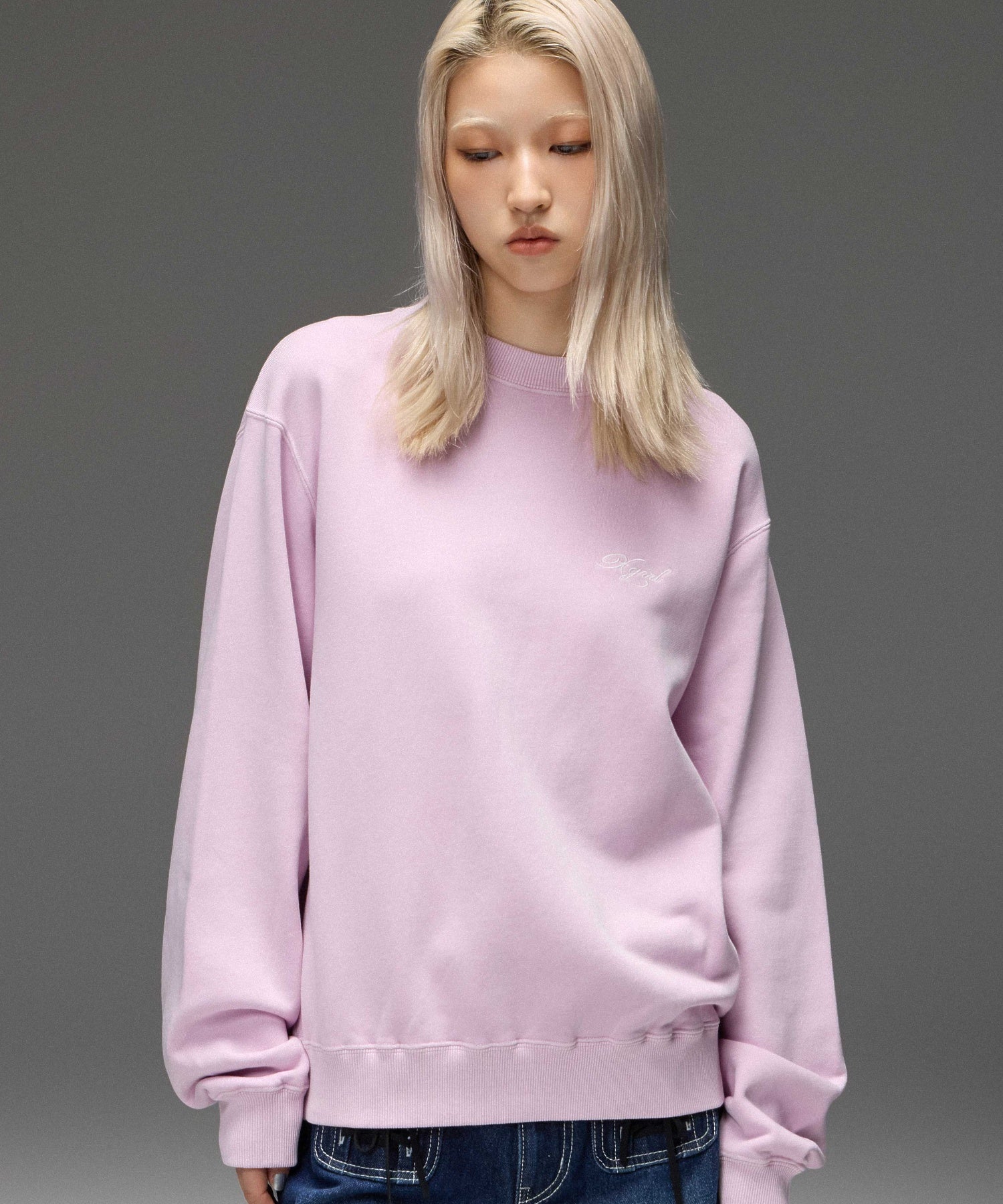 PIGMENT DYED FACE PATCH AND LOGO CREWNECK SWEATSHIRT