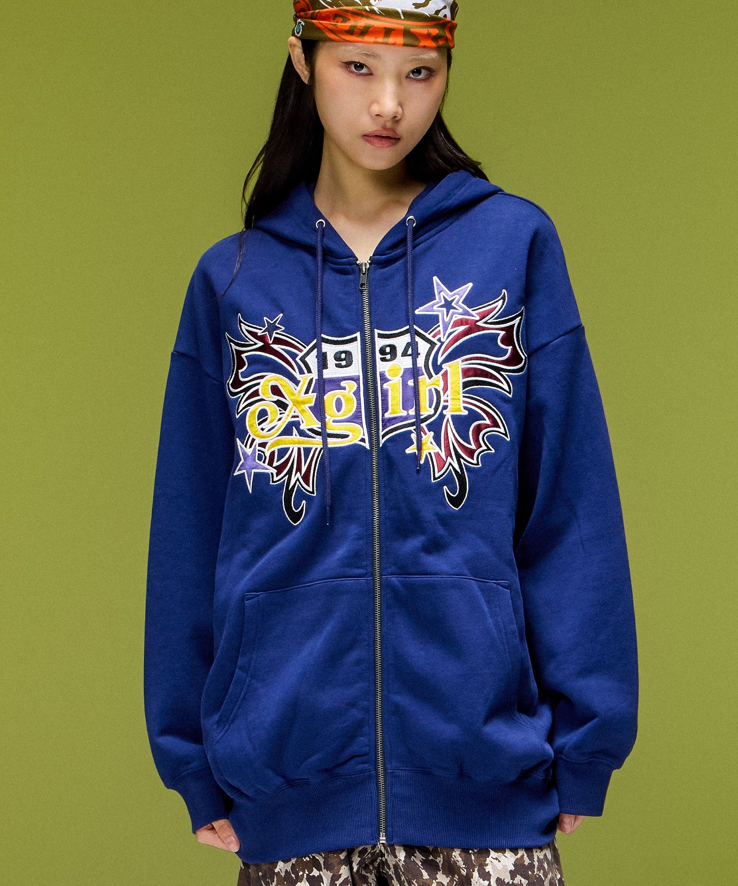 BUTTERFLY EMBLEM ZIP UP SWEAT HOODIE