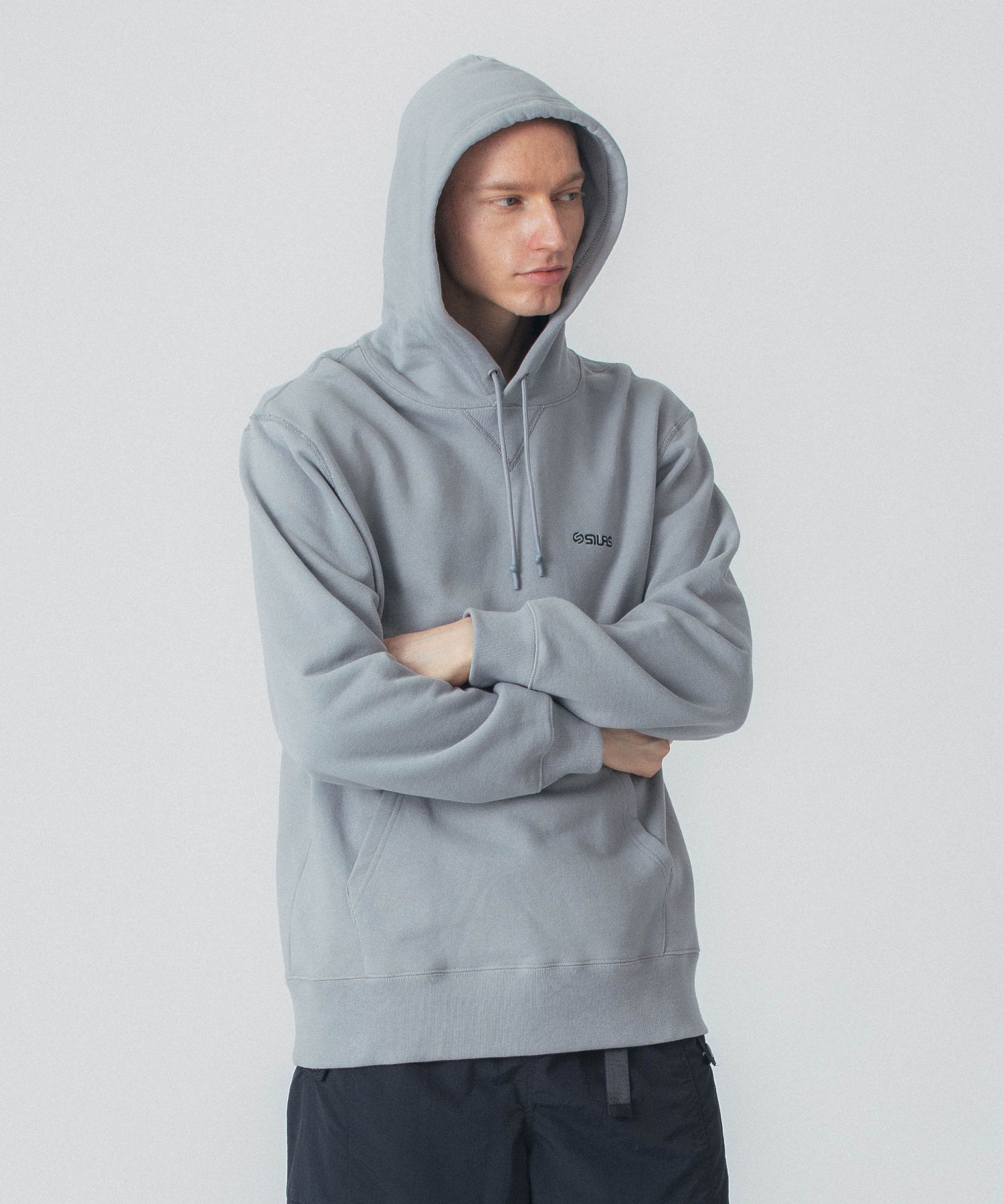 CLASSIC SWEAT HOODIE