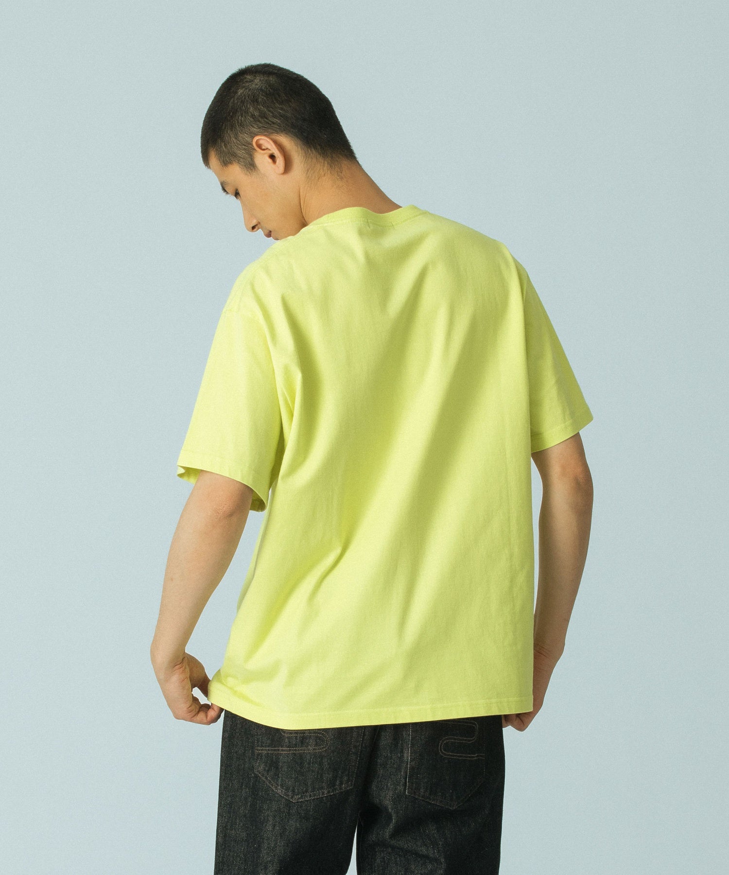 model：H183 着用サイズ：L