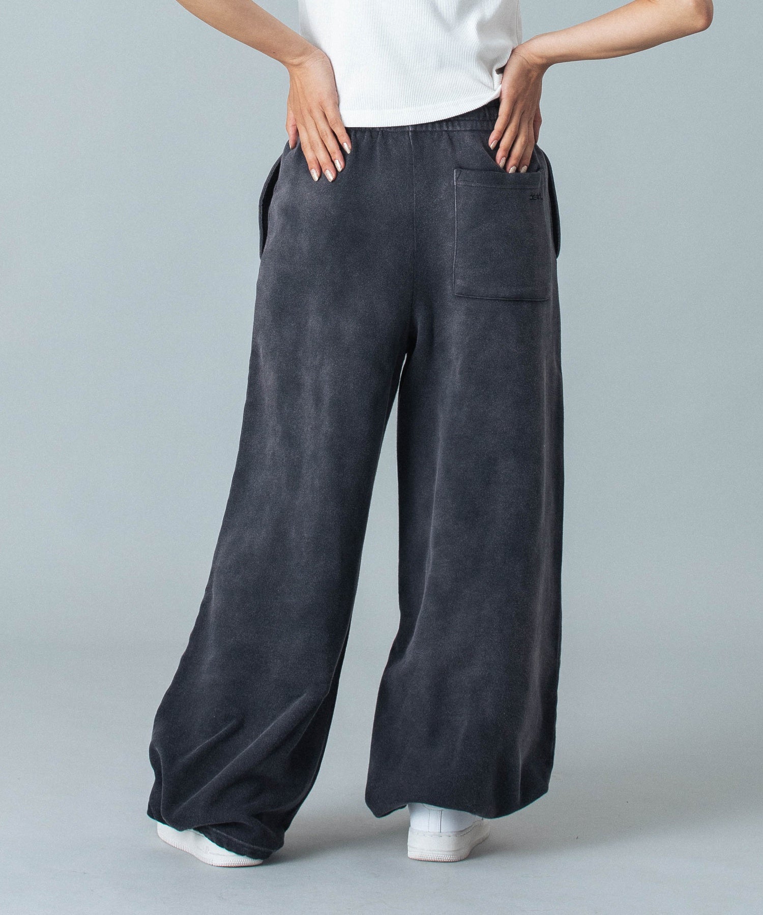 24SS ノルディ★W's Souffle Wide Sweatpants★スウェットパンツ ノルディ NERDY W'S SOUFFLE PIGMENT WIDE SWEATPANTS （KHAKI